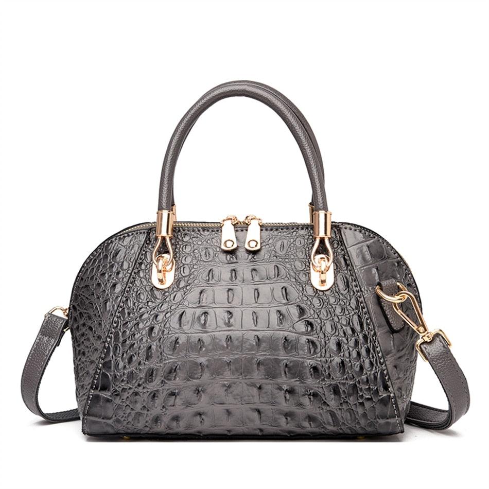 Crocodile Pattern Messenger Shoulder Bag – Stylish Cowgirl Bag for Any Occasion in simulated leather with adjustable strap.