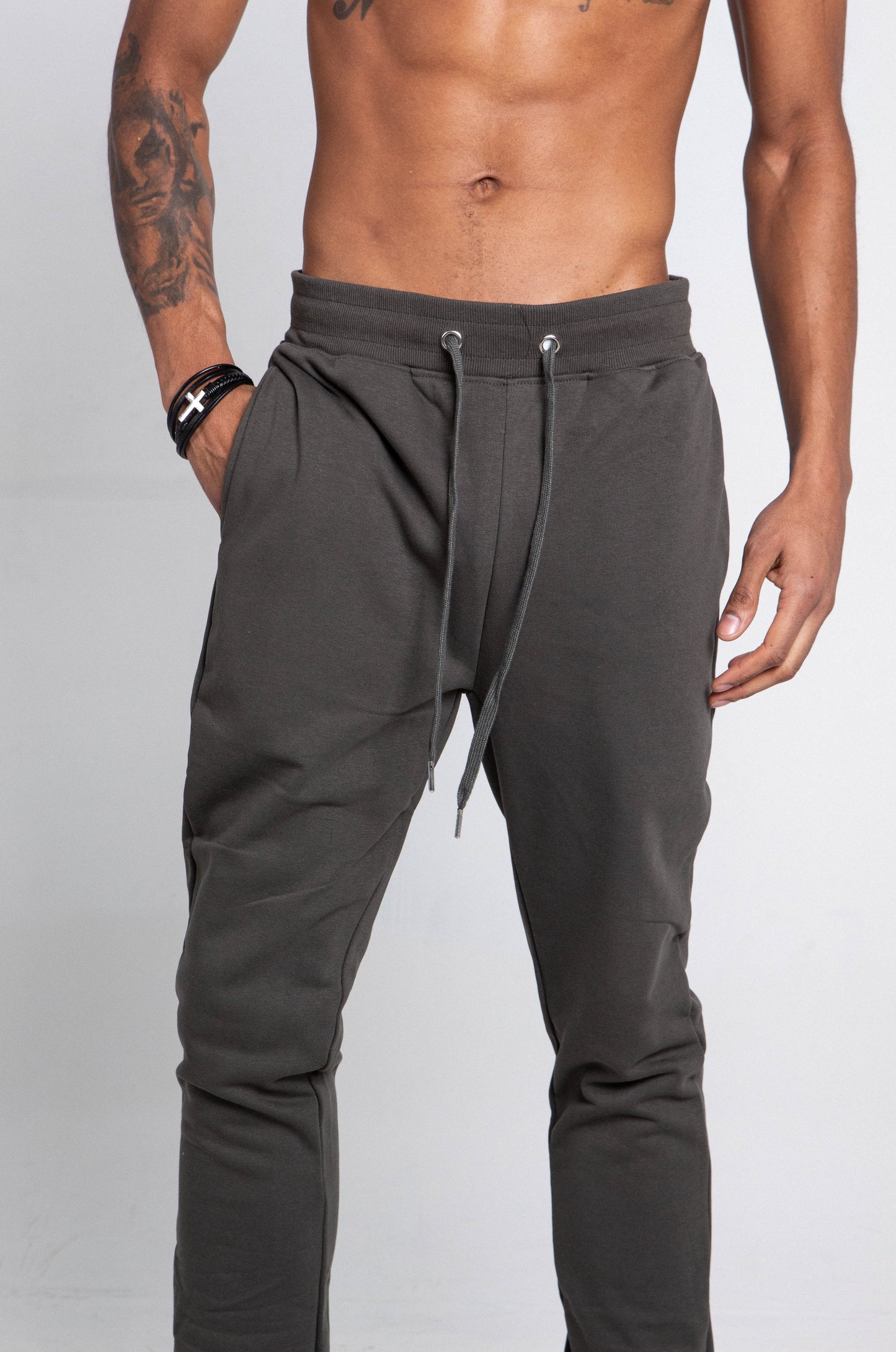 M5690-AJSKP MULTI-COLOR STACKED SWEATPANTS with elastic waistband and adjustable drawstrings, featuring side and back pockets.