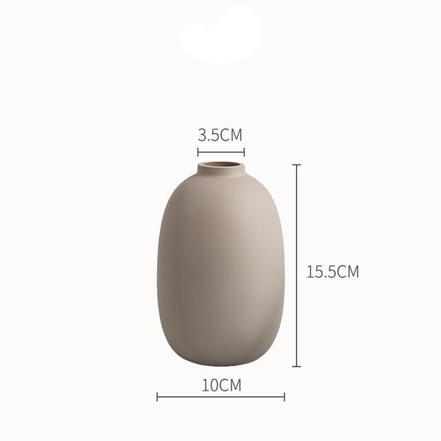 Modern Ceramic Vase with dimensions 15.5cm height, 10cm width, and 3.5cm opening, designed for tabletop use, in a modern style.