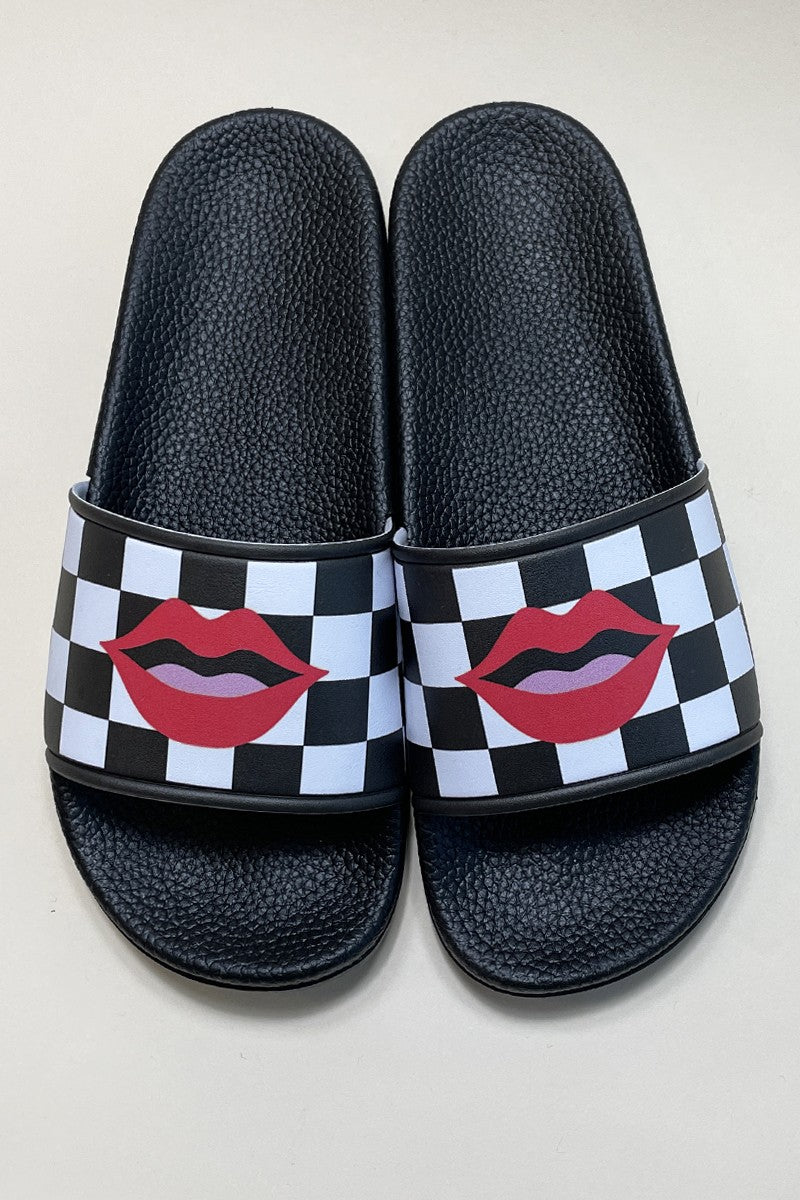 Novelty printed slides with checkered and lips design, Miss Sparkling sizing China US36/37 US38/39 US40/41 US42/43