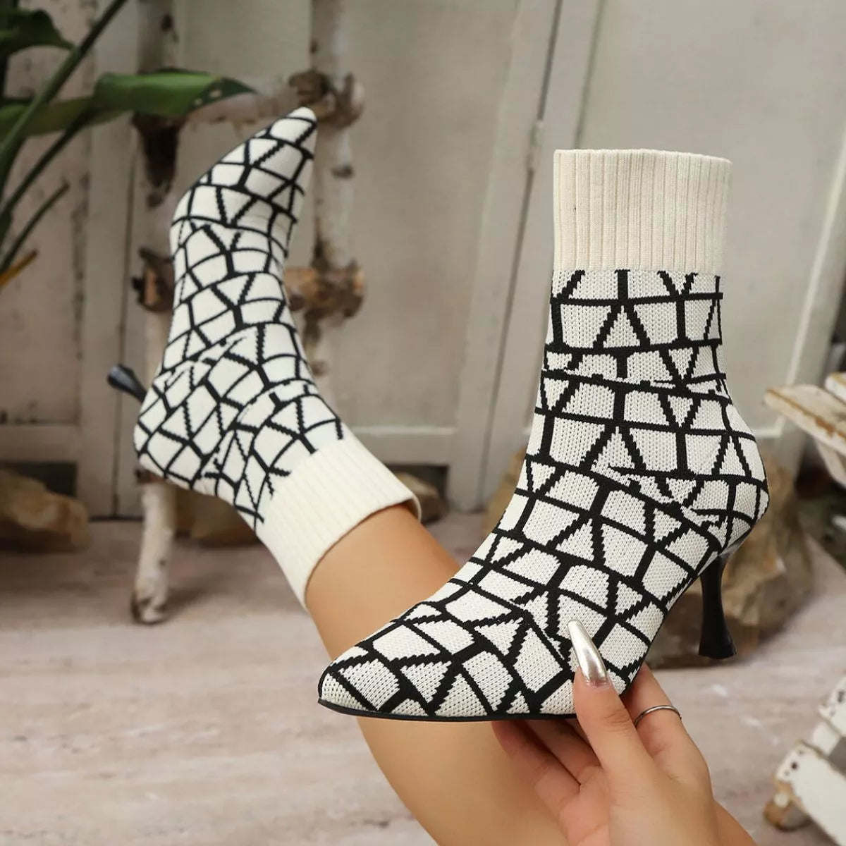 Mesh Point Toe Stiletto Boots