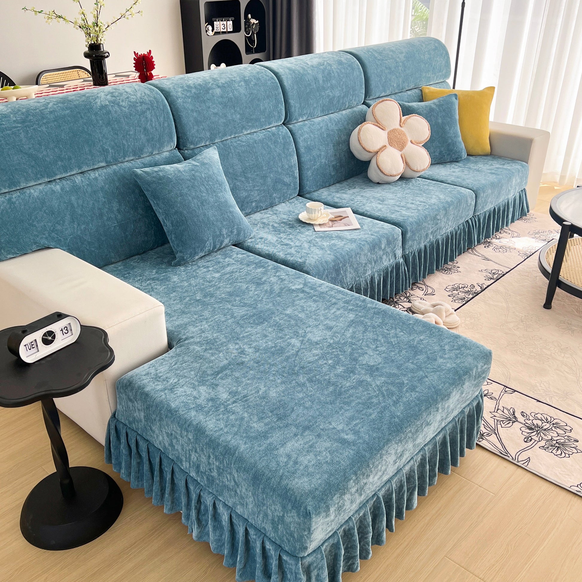 Universal Elastic Skirt Sofa Slipcover, Stretch Sofa Cushion Cover For Bedroom Office Living Room in luxurious chenille fabric