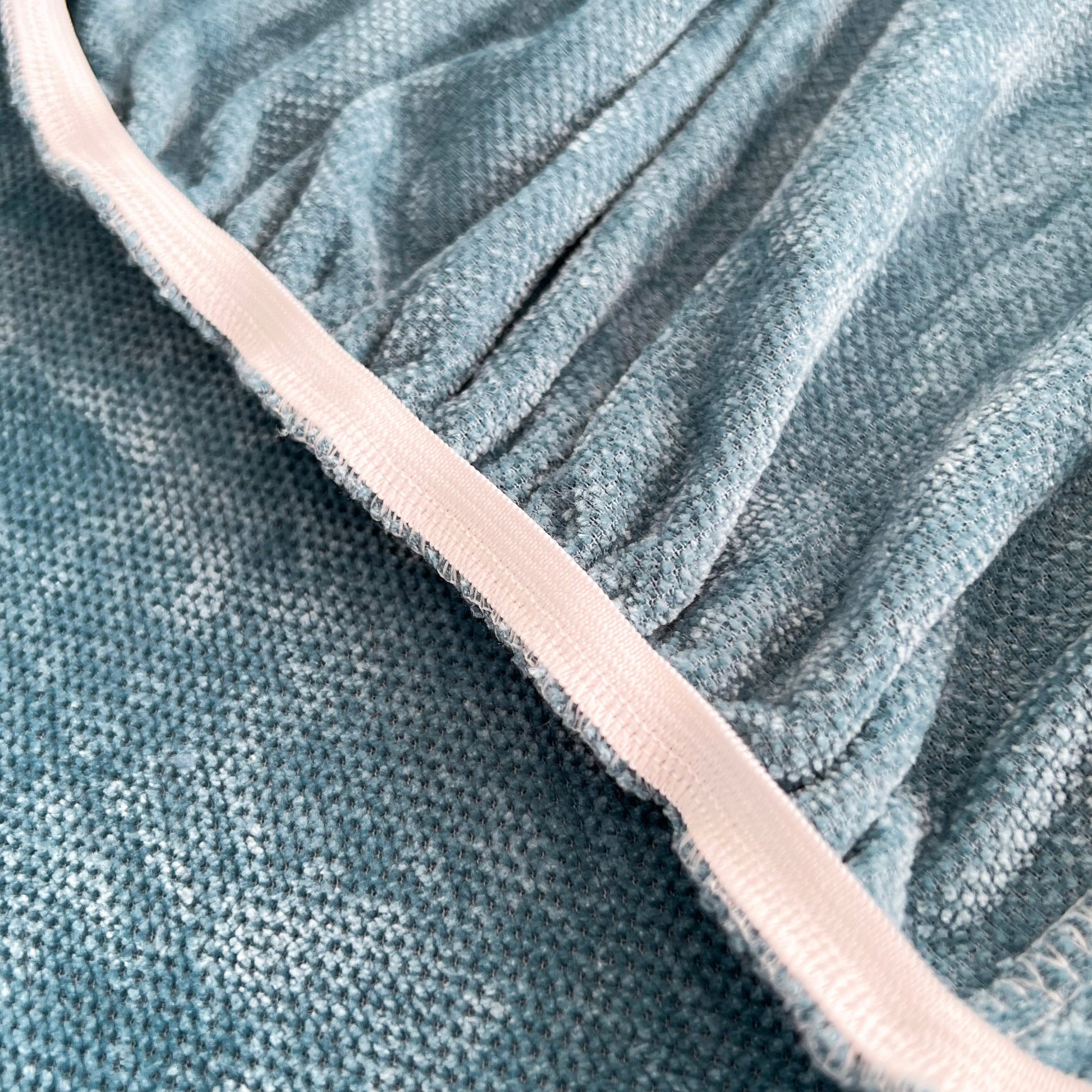 Universal Elastic Skirt Sofa Slipcover, Stretch Sofa Cushion Cover For Bedroom Office Living Room - Close-up of Chenille fabric