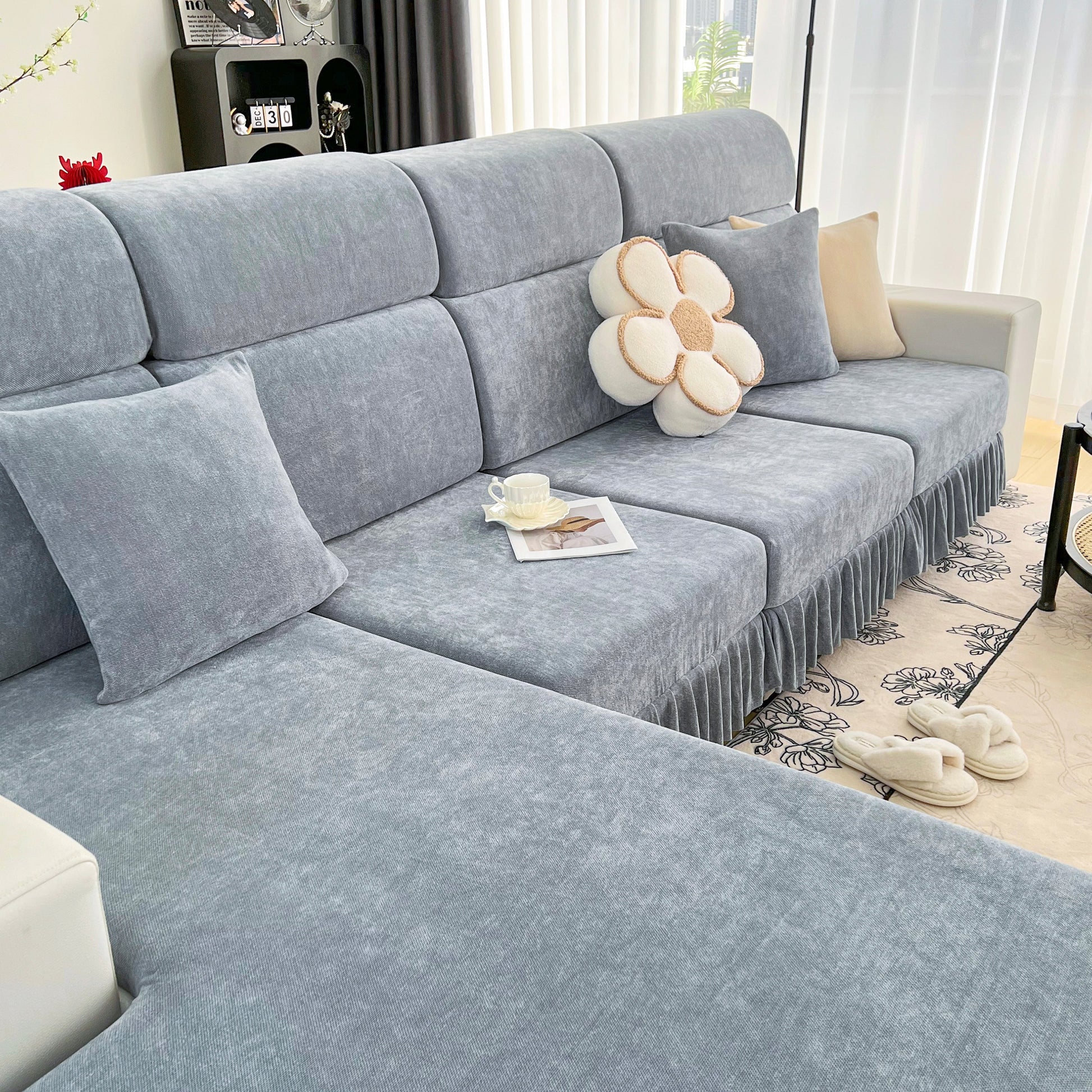 Universal Elastic Skirt Sofa Slipcover, Stretch Sofa Cushion Cover For Bedroom Office Living Room in elegant gray fabric