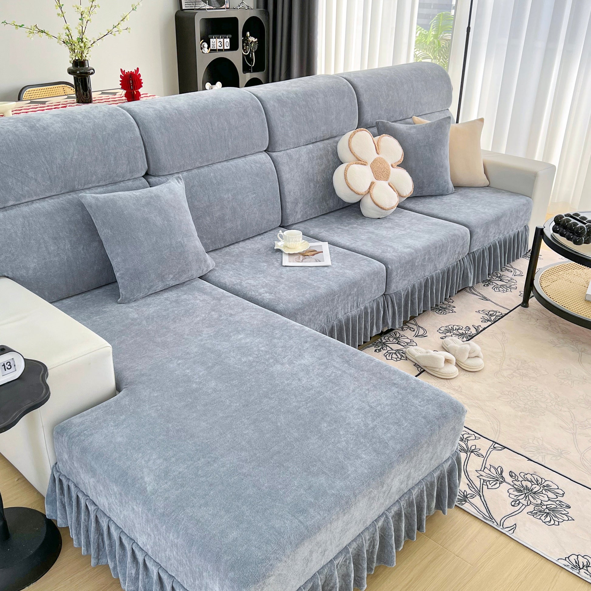 Universal Elastic Skirt Sofa Slipcover, Stretch Sofa Cushion Cover For Bedroom Office Living Room in light grey Chenille fabric