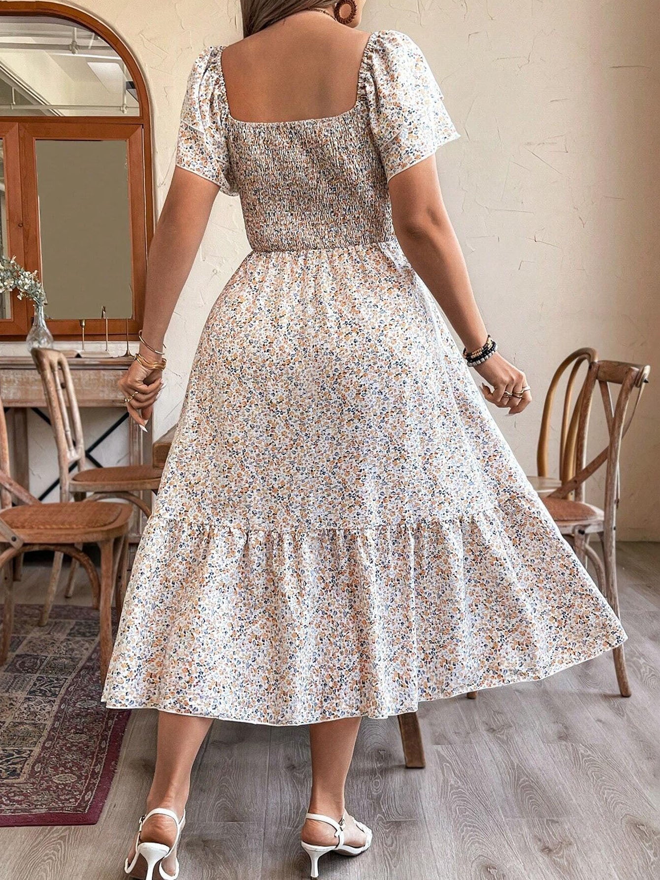 Plus Size Backless Midi Dress – Elegant Pleated Summer Party Dress