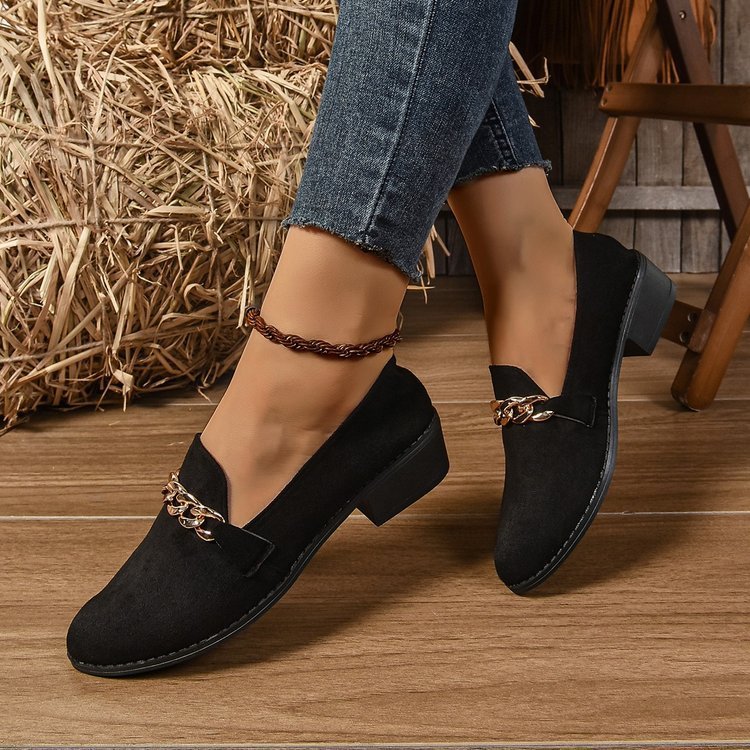 Women’s Pointed Toe Chunky Heel Shoes in black; sleek design with pointed toe and chunky heel for style and comfort.