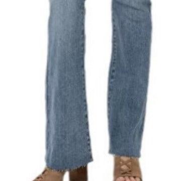 Image of High Waist Slim Fit Stonewashed Jeans – The Perfect Cowgirl Fit in dark blue denim.
