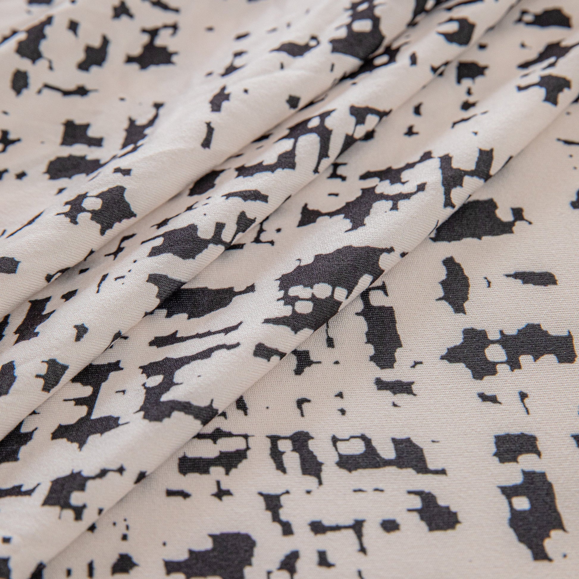 Close-up of fabric pattern used in Stretch Individual Cushion Slipcovers, Furniture Protector with Elastic Bottom, Couch Cover Replacement.