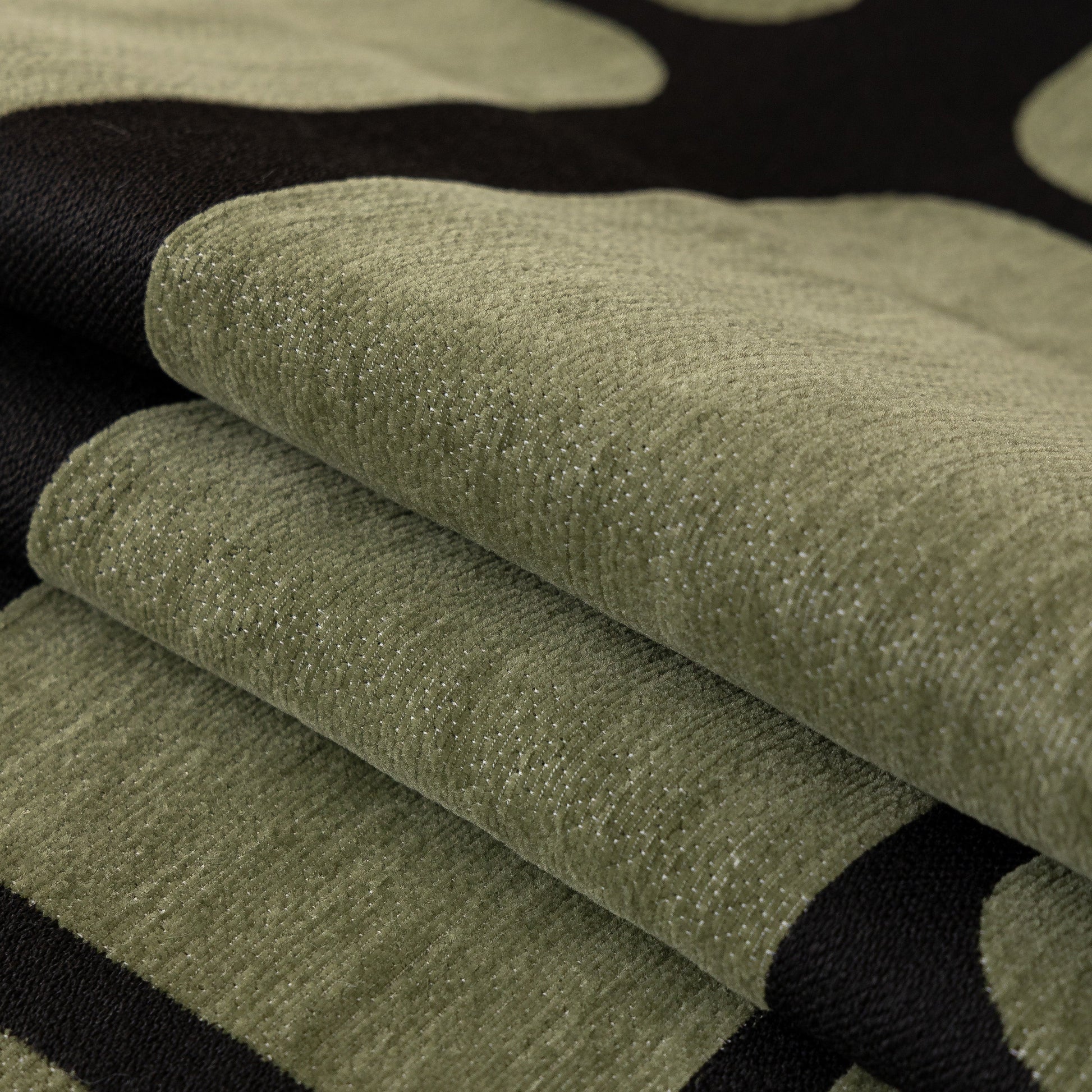 Close-up of Modern Geometric Sofa Cover Decorative Couch Throw Blanket Furniture Protector in chenille fabric with tassel edges