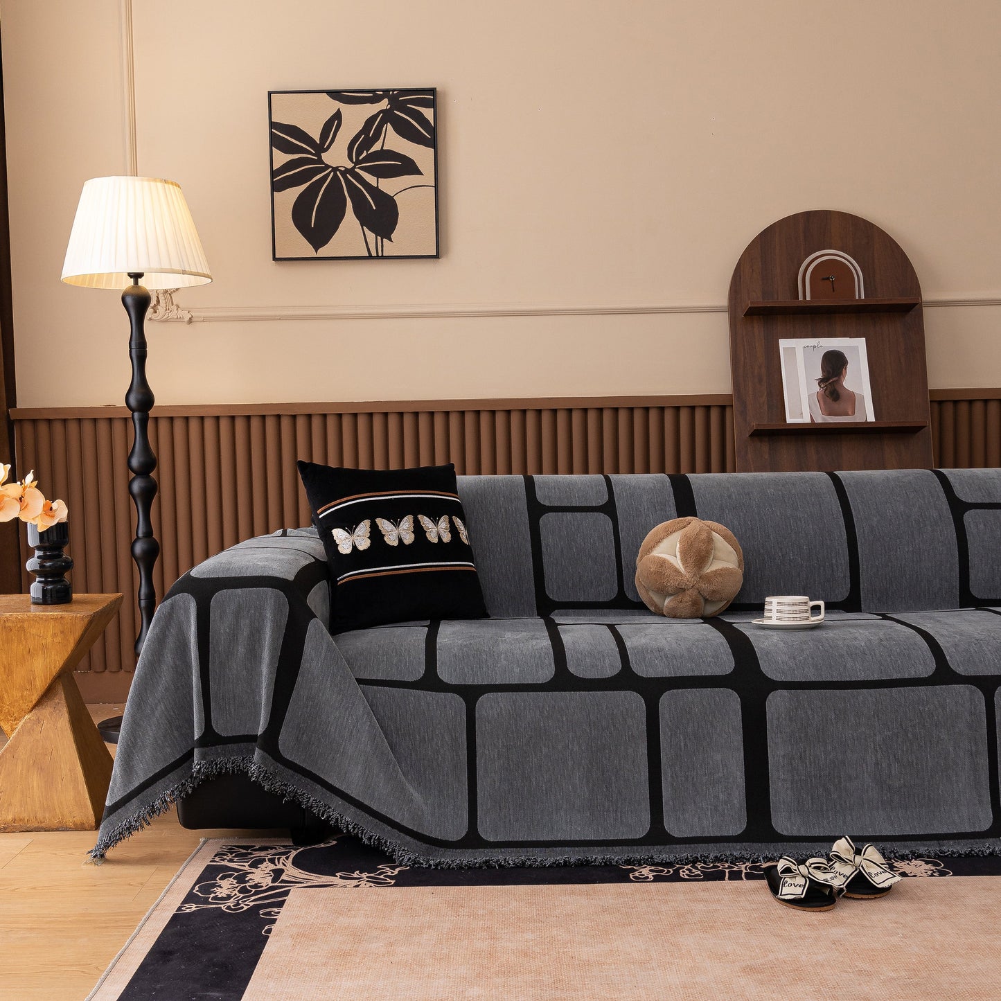 Modern Geometric Sofa Cover Decorative Couch Throw Blanket Furniture Protector on luxury living room sofa.