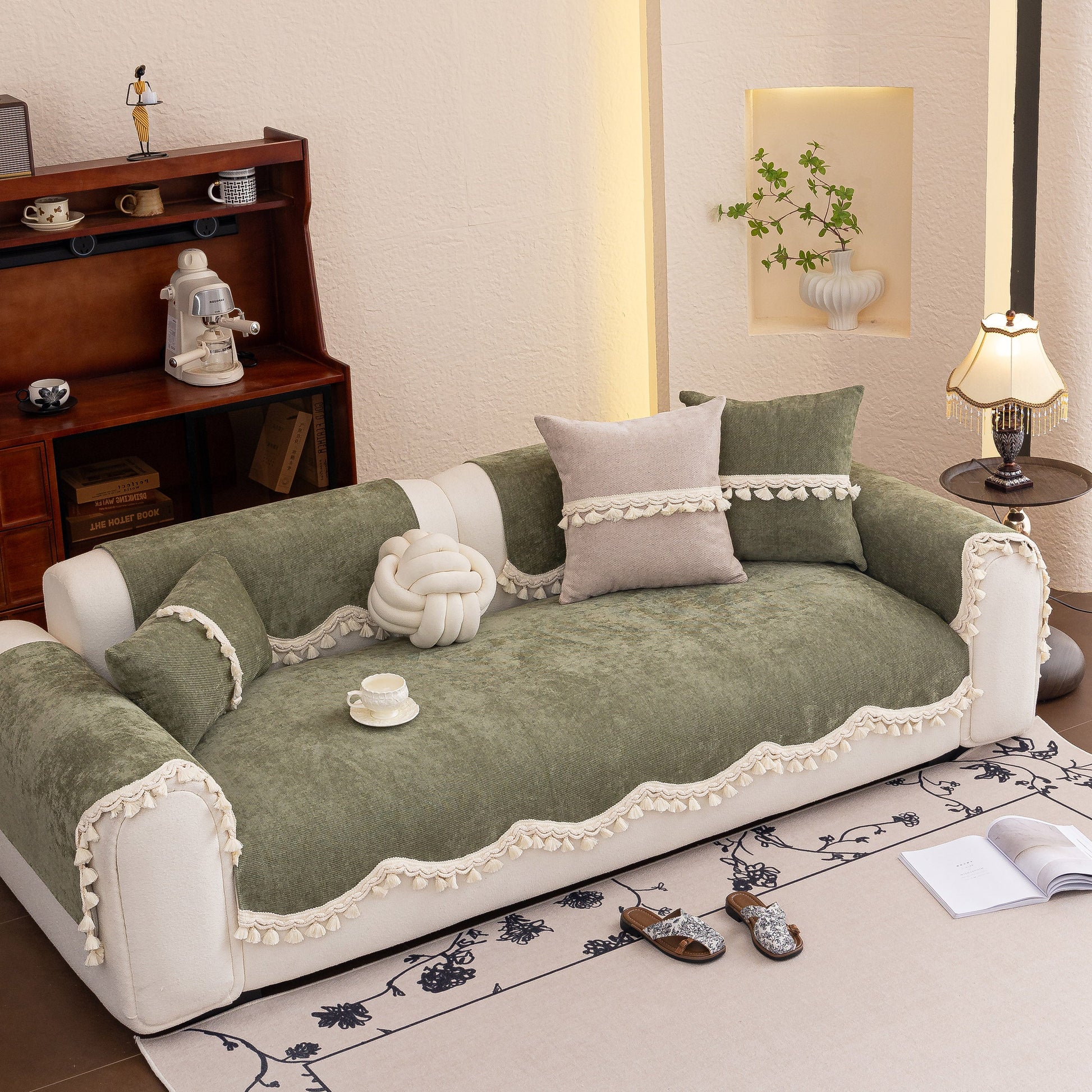 Chenille Sofa Cover Towel – Non-Slip, Washable Pets Couch Protector with Tassels, soft chenille fabric with ivory braided trim and tassels.