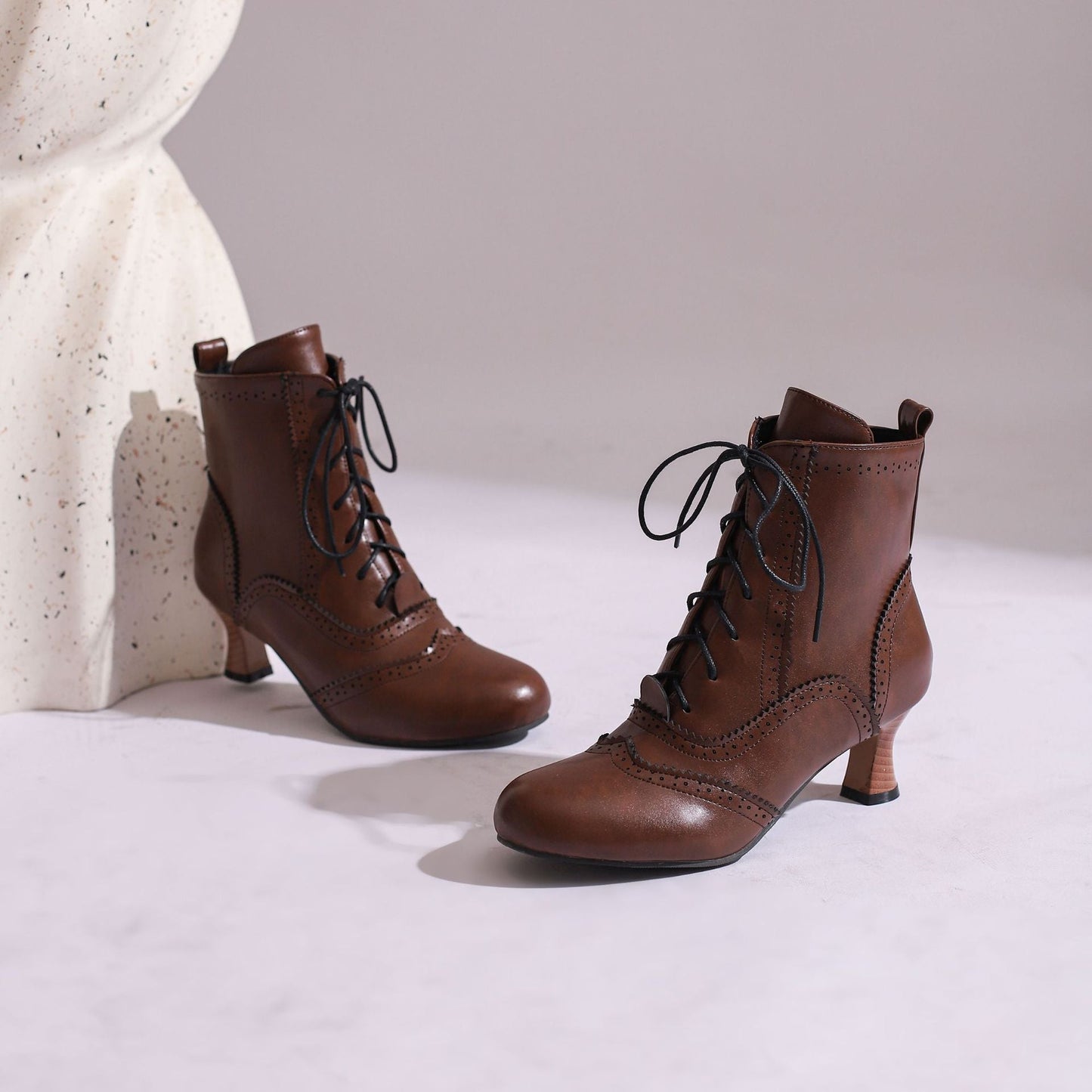 Women’s Dopamine Girl Short Boots – Comic-Con Style Winter Footwear