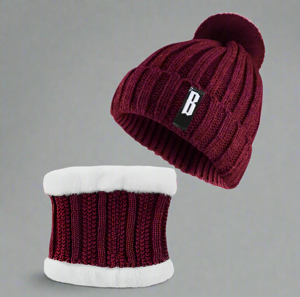 Women’s Winter Beanie Hat & Scarf Set – Warm Knitted Skull Cap Style