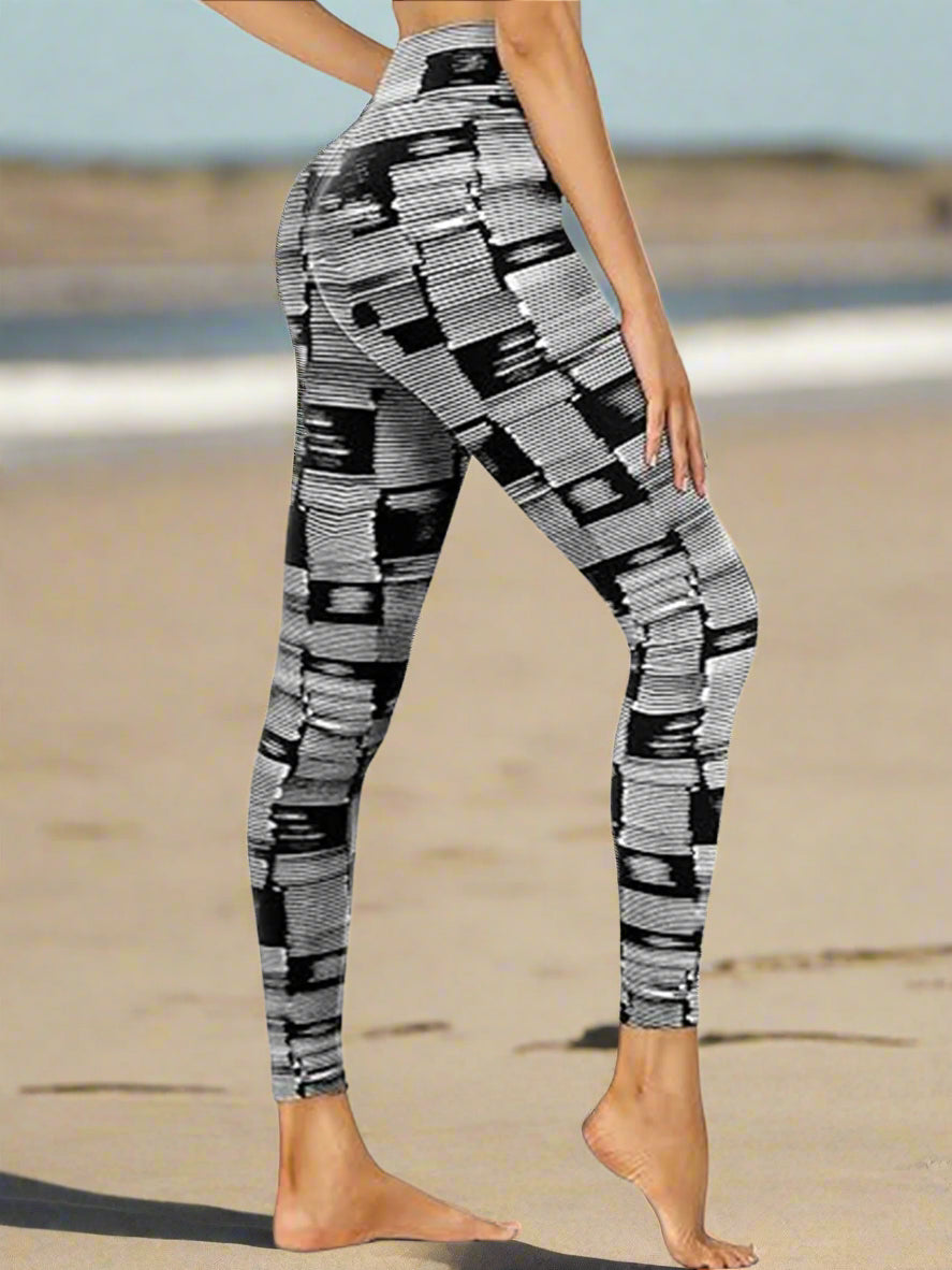 Cropped High-Waisted Leggings – Black & White Barcode Print