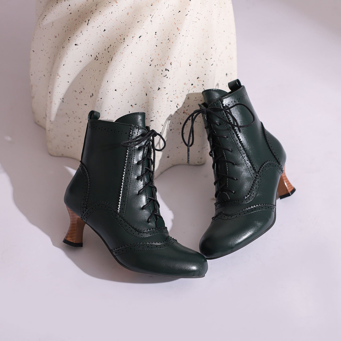 Women’s Dopamine Girl Short Boots – Comic-Con Style Winter Footwear