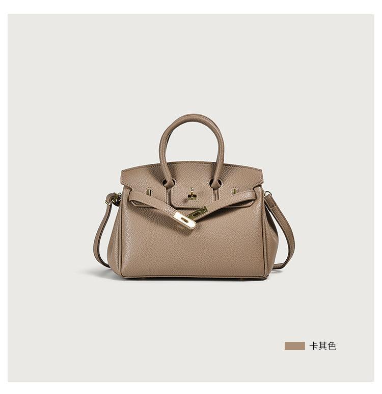 Retro Cowgirl Messenger Bag – Stylish and Chic Leather Handbag, vintage-inspired leather bag with classic closure and minimalist design.