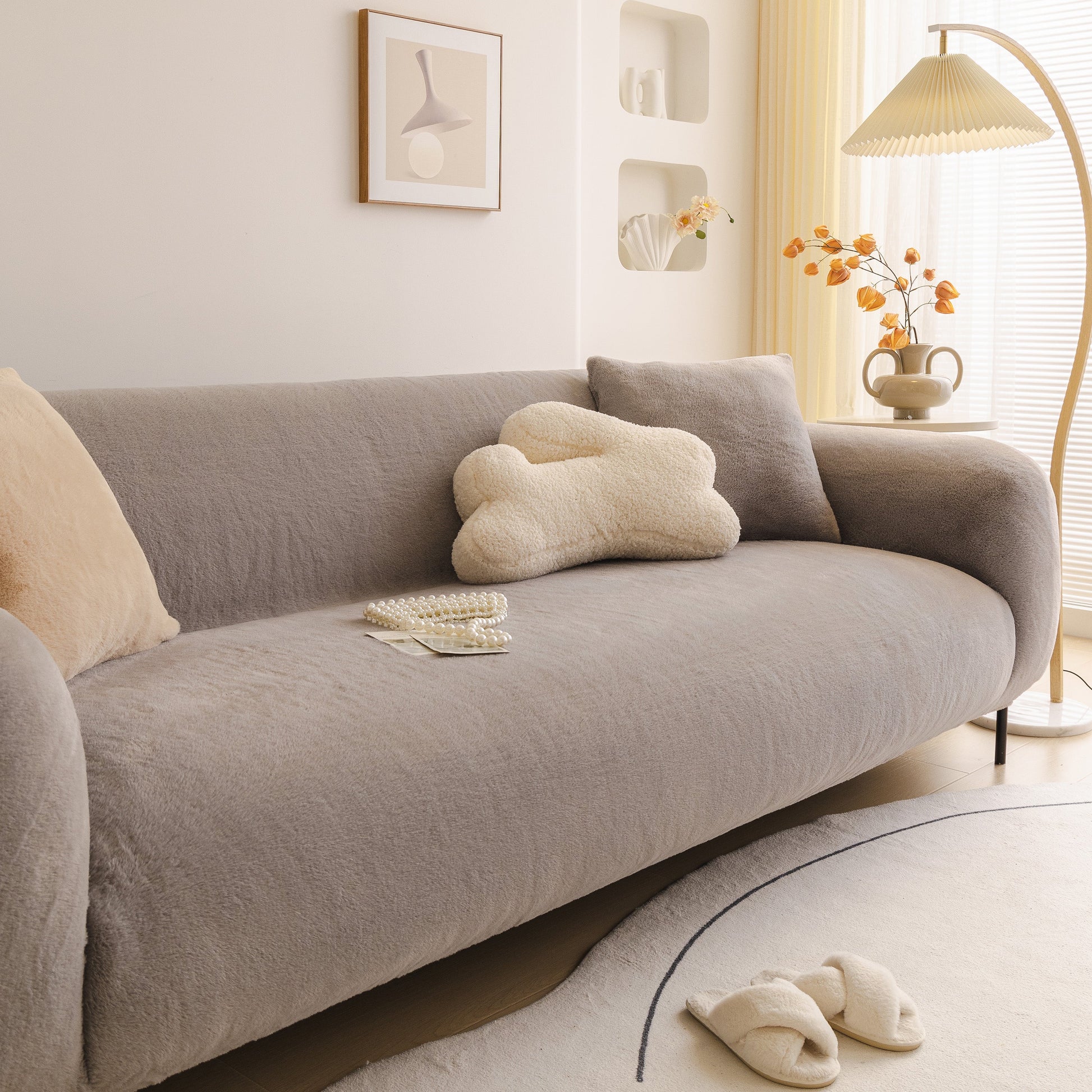 Soft Plush Warm Sofa Cover Stretchable Cozy Velvet Couch Protector for Fall & Winter enhancing living room comfort and style.