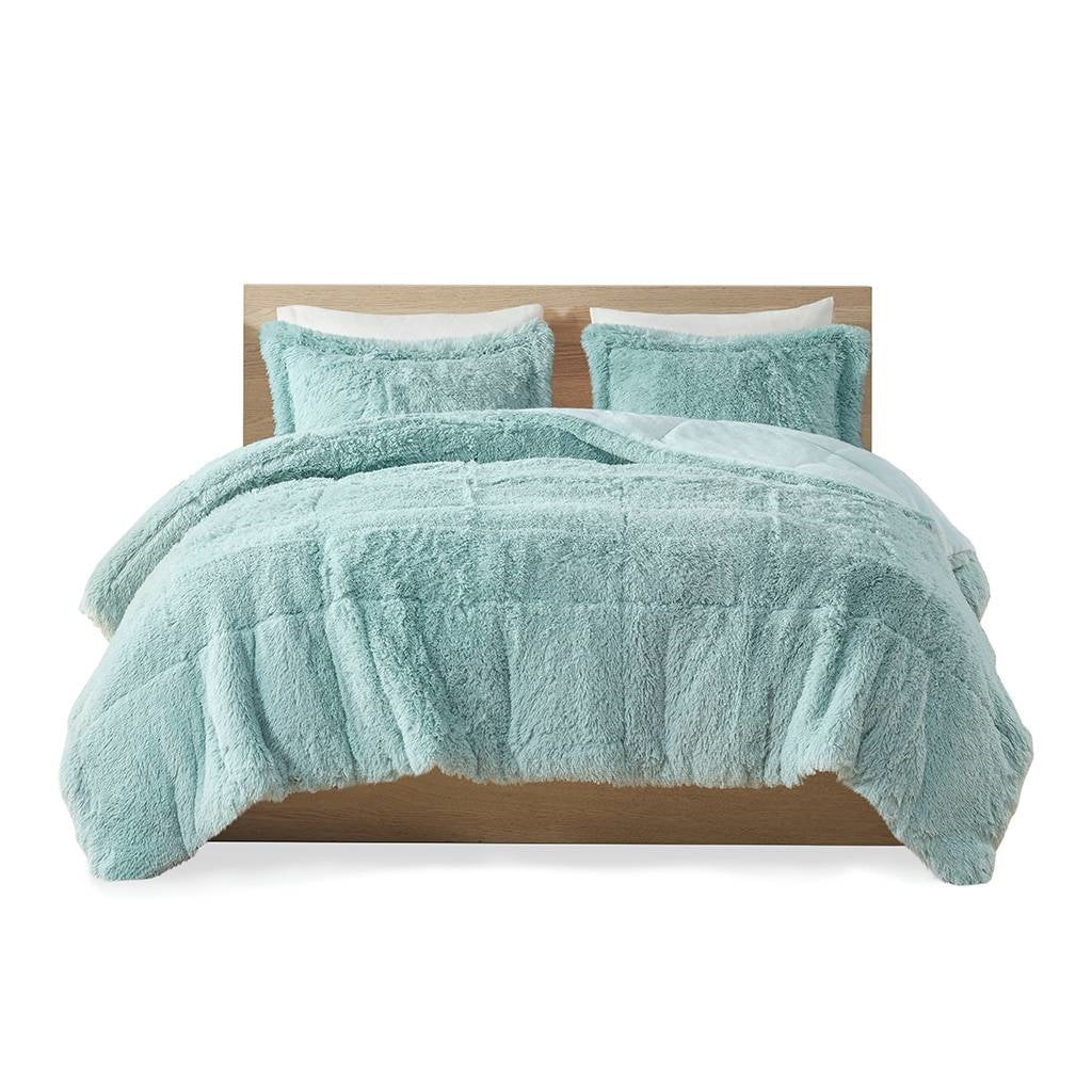 Twin/Twin XL Soft Sherpa Faux Fur 2-Piece Comforter Set in Light Teal Blue on bed