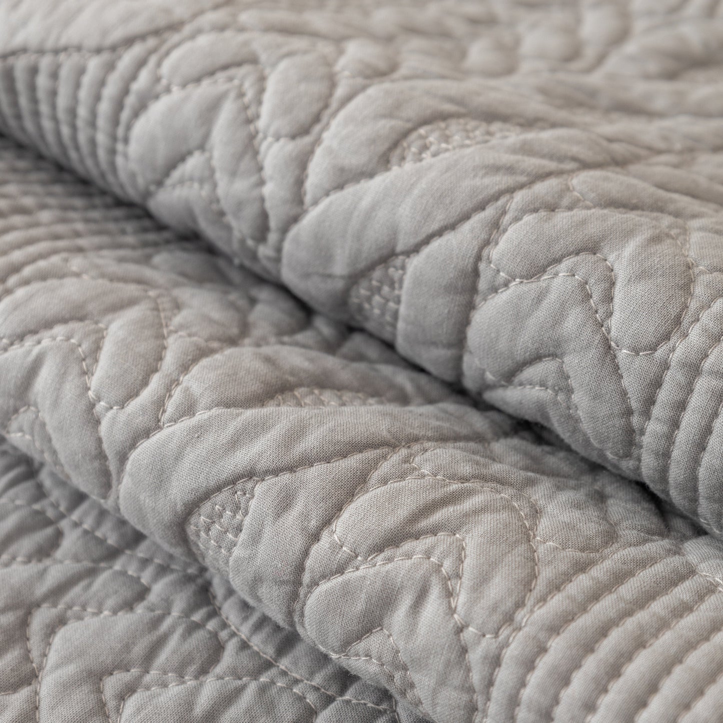 Geometric Textured Cotton Quilted Sofa Cover, Non-Slip Washable Couch Protector details showing intricate stitching and texture.