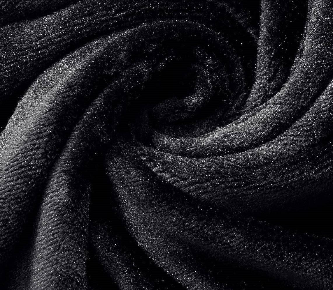 Ultra soft flannel texture of Golf / Travel Blanket for cozy warmth and comfort
