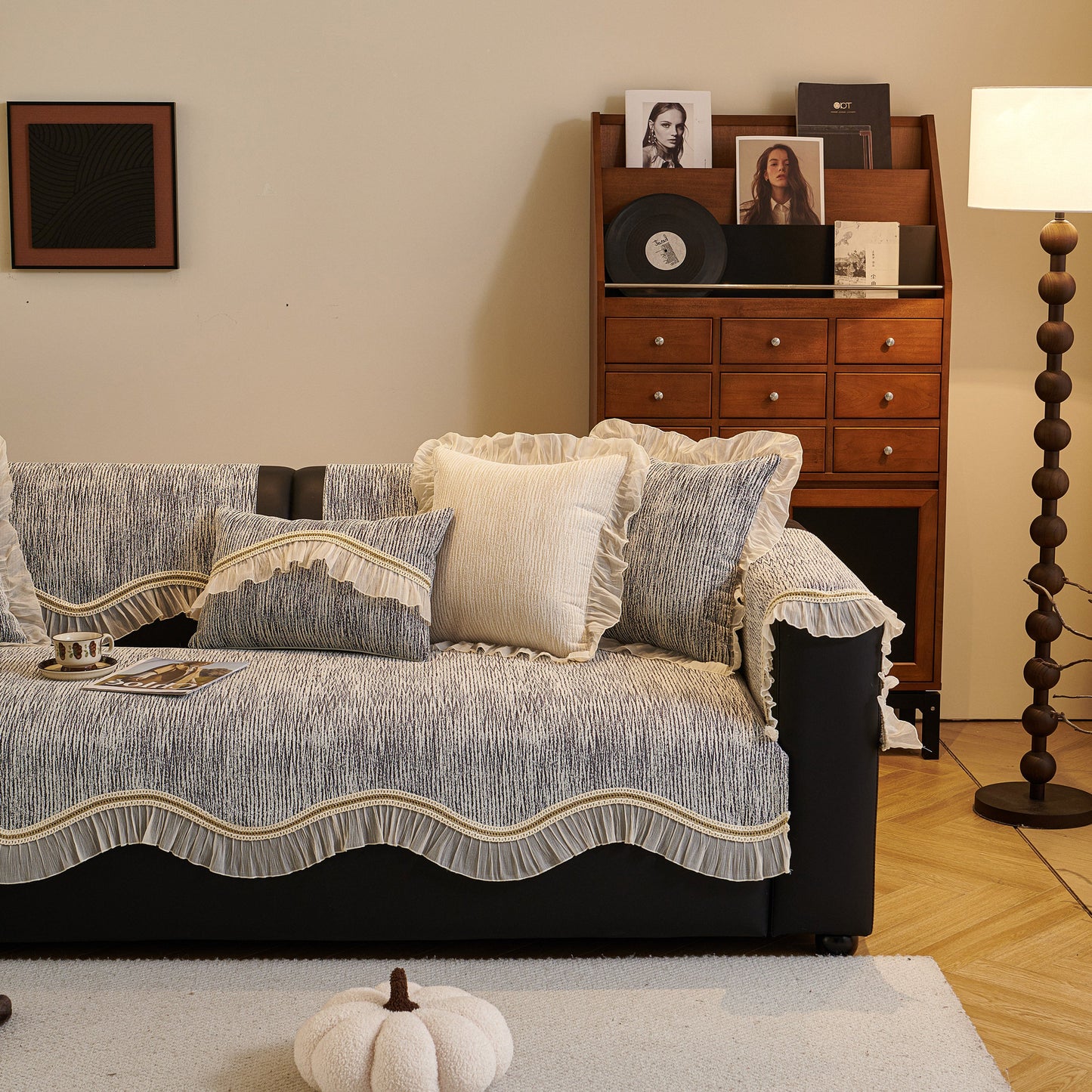 French Vintage Style Couch Cover with Skirt, Non-Slip Sectional Furniture Covers featuring chenille fabric and decorative accents.