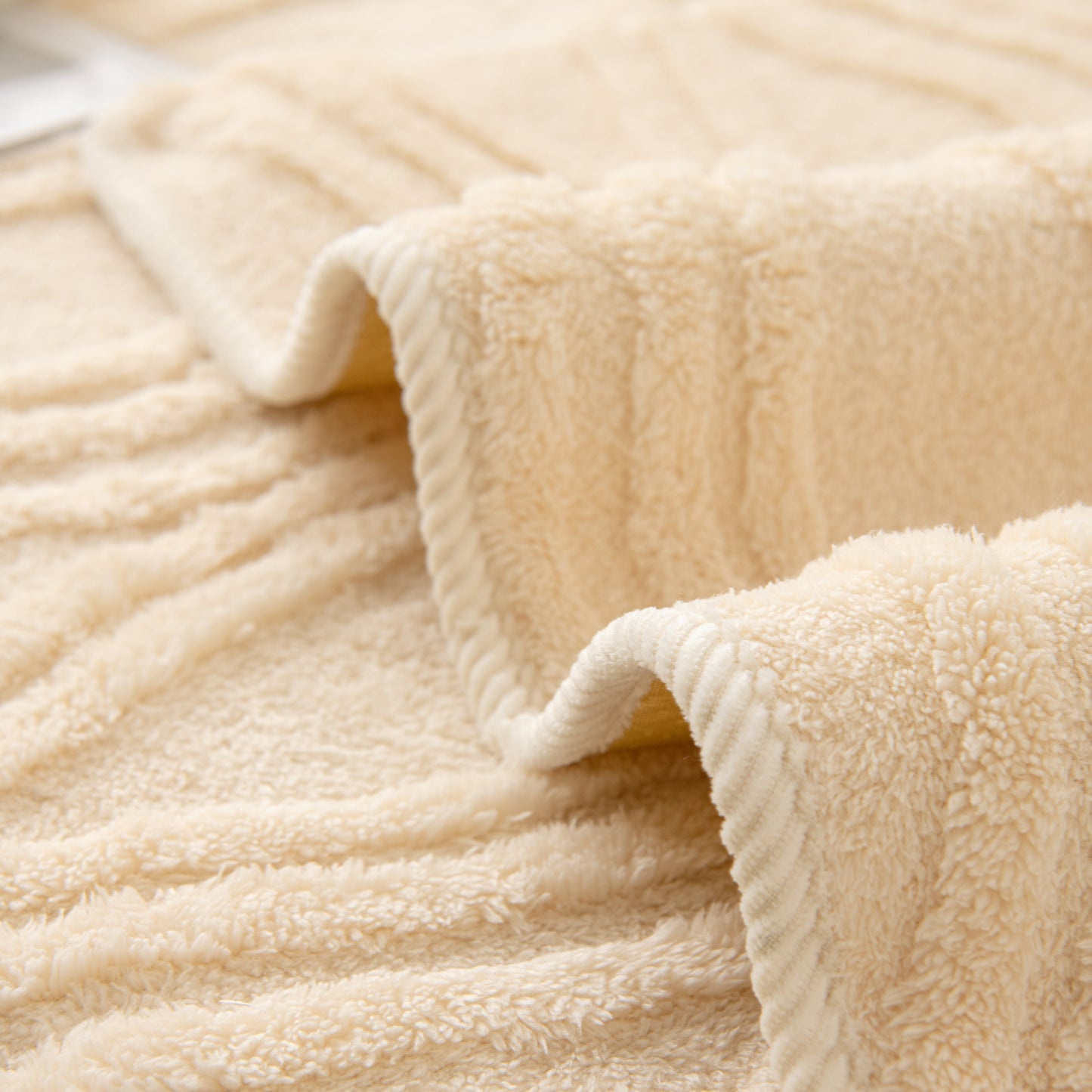 Winter Thickened Non-slip Blanket, Three-Dimensional Embossed Cotton Velvet Sofa Cover in close-up view showcasing texture.