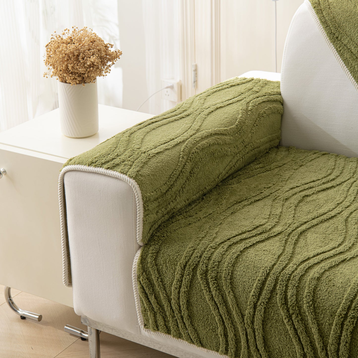 Winter Thickened Non-slip Blanket, Three-Dimensional Embossed Cotton Velvet Sofa Cover in green