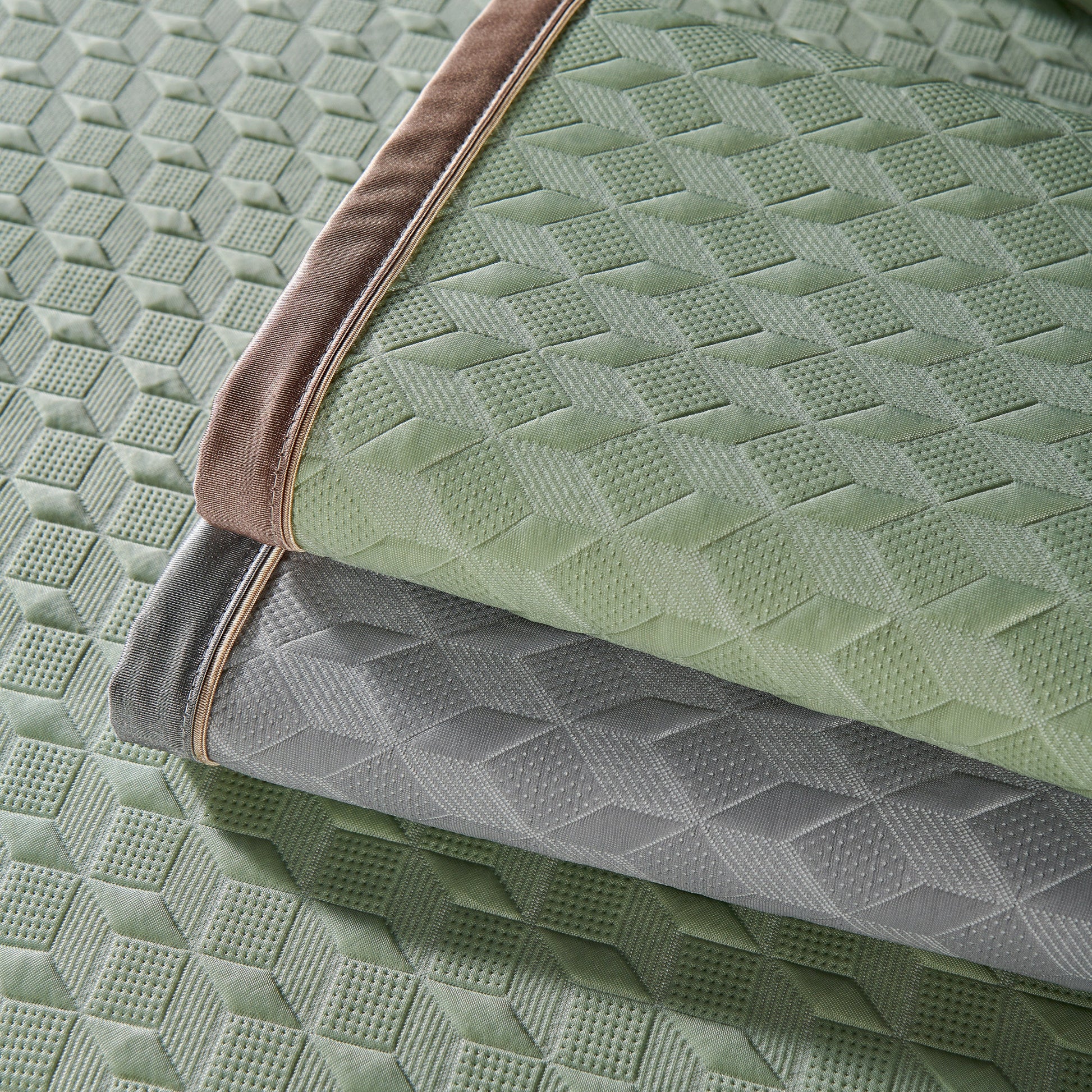 Geometric 3D Sofa Cover, Non-Slip Couch Protector for Seat, Backrest & Armrest with diamond quilted pattern in green and grey tones