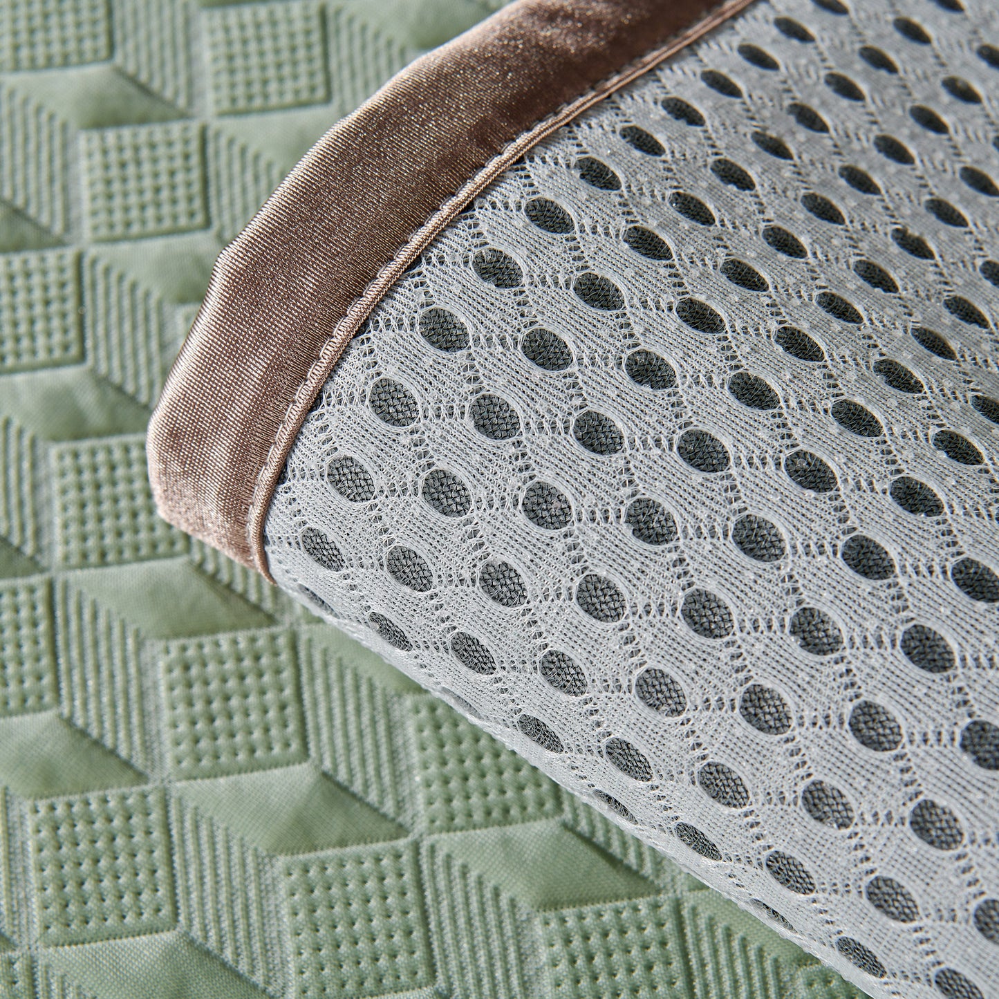 Geometric 3D Sofa Cover, Non-Slip Couch Protector for Seat, Backrest & Armrest in diamond quilted pattern