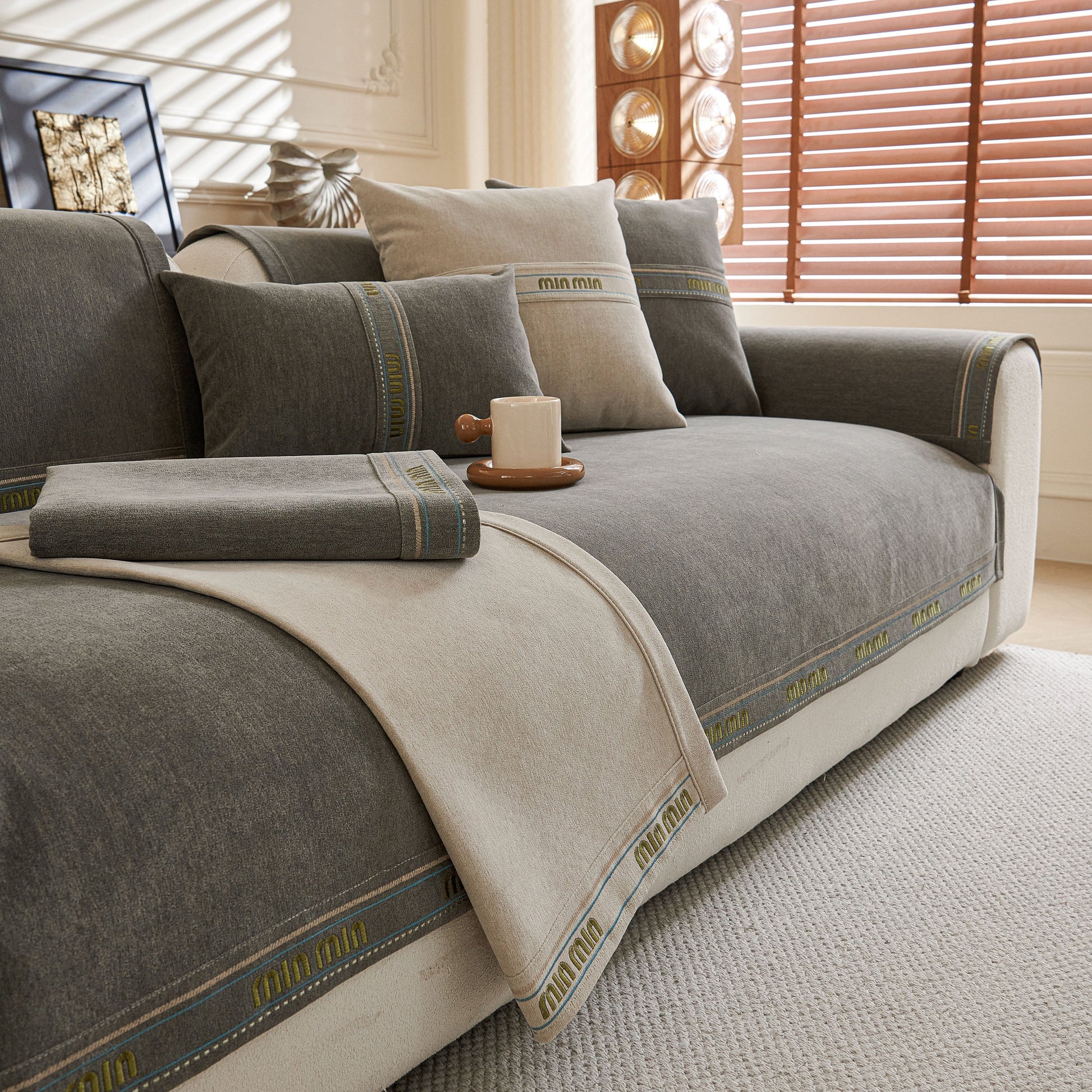 Chenille Sofa Cover Pet Mat, Non-Slip Couch Protector for Sectional & L-Shaped Sofas in a cozy living room setting.