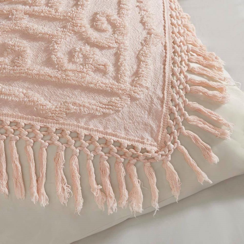 Full/Queen 100-Percent Cotton Chenille Bedspread with Fringe Hem in Pink Blush showing intricate fringe detail
