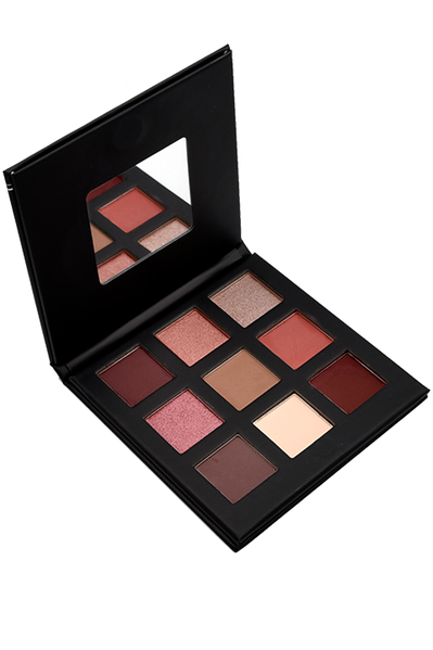 Café - GES14 eyeshadow palette with 9 matte and shimmer shades, professional-grade makeup for versatile everyday and editorial looks.
