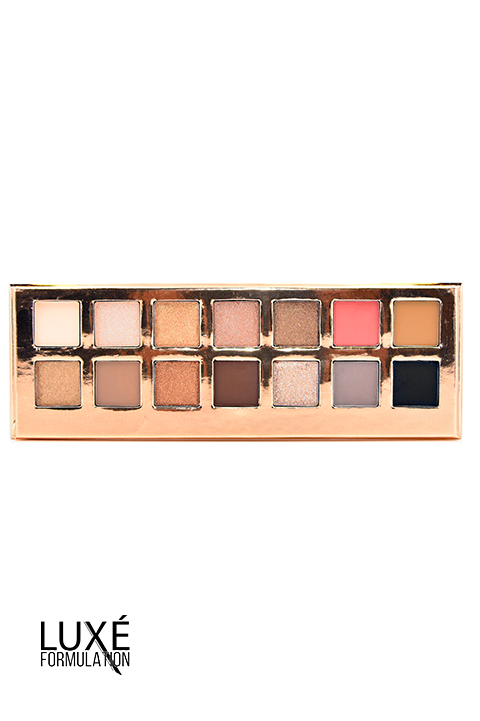 Dazzle - GES17 eyeshadow palette with 14 neutral and metallic shades for blending and professional application.