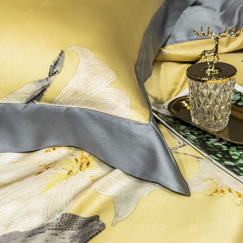 Orquidea Amarilla Duvet Cover Set (Egyptian Cotton) in elegant floral design