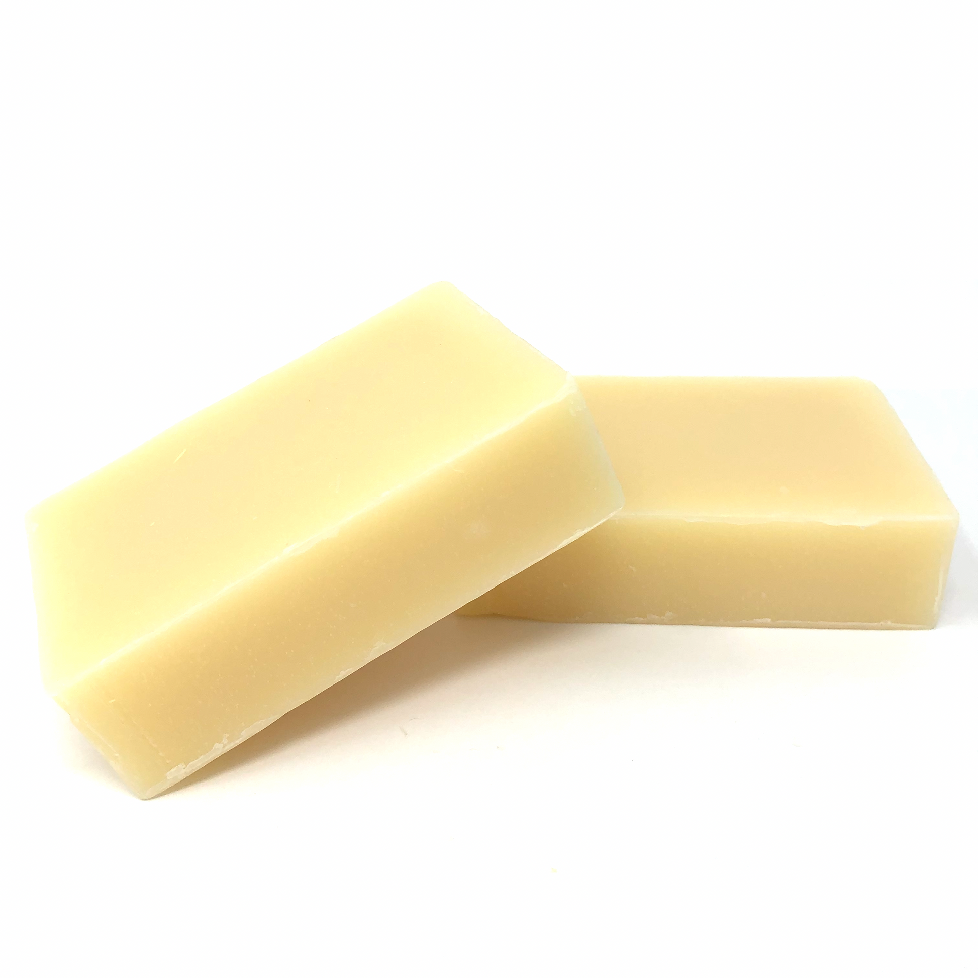 White Tea + Ginger Shave Bar with cold-pressed formula for smooth, luxurious shaving experience, reduces nicks and irritation.