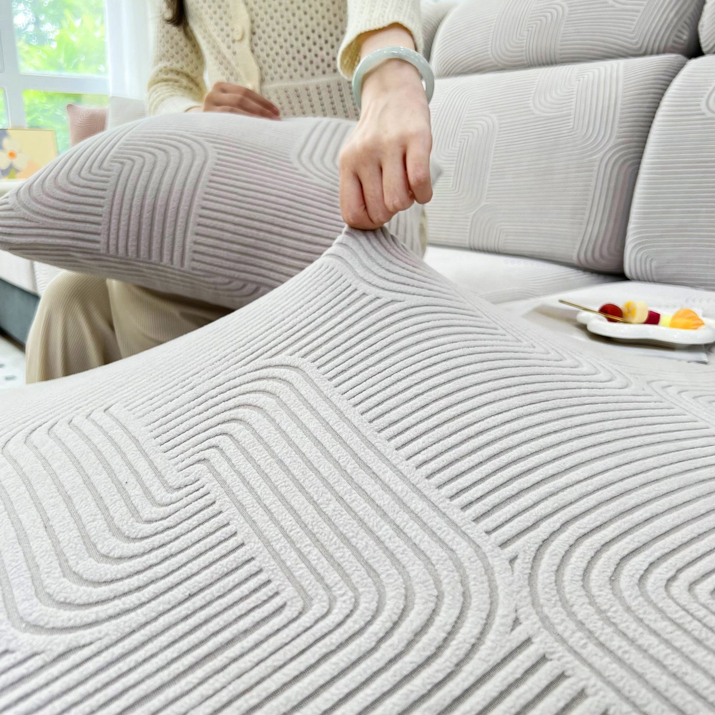 Stretch Couch Cushion Covers, Washable Chaise Lounge Sofa Slipcover, Elastic Furniture Protector for Pets, Kid in use