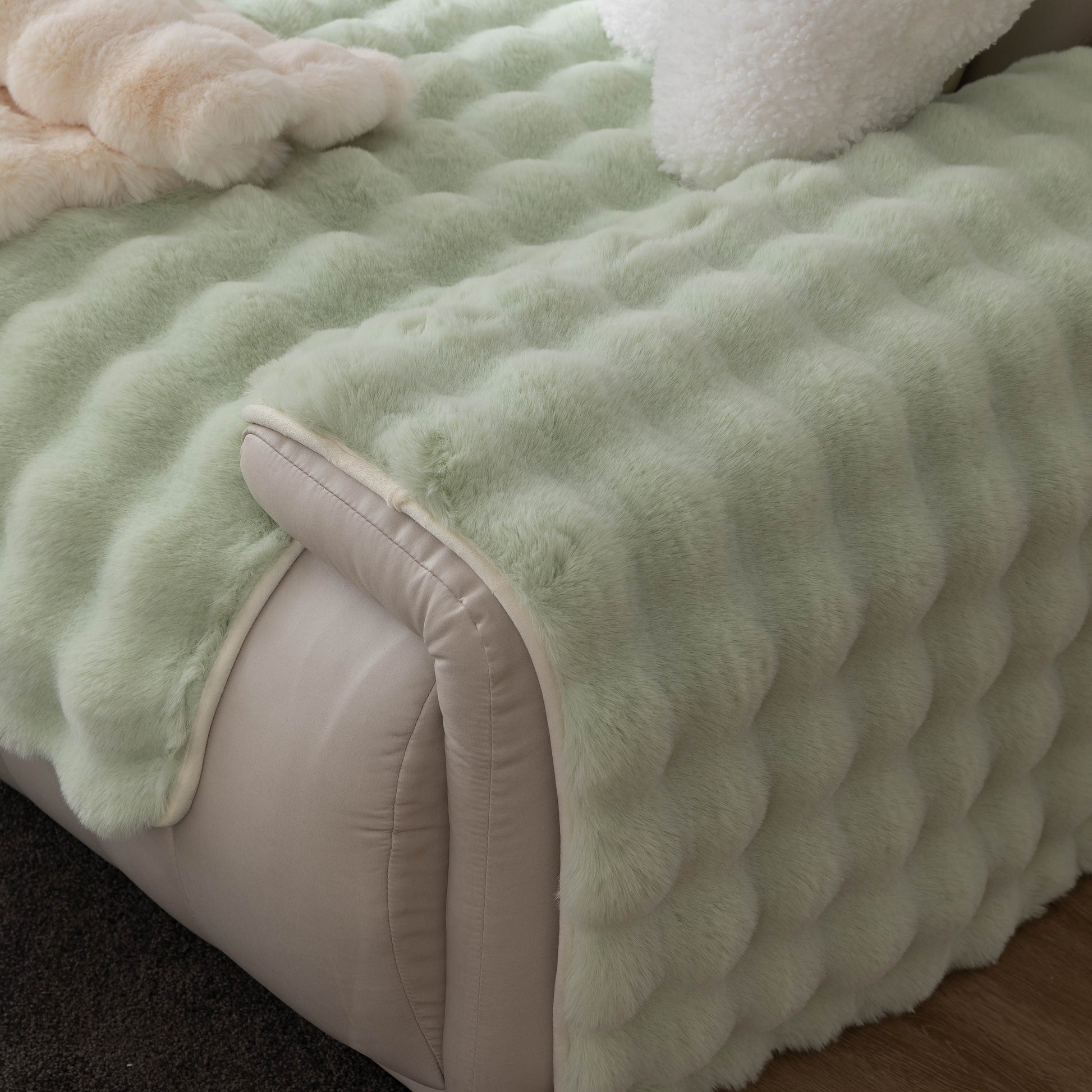 Thick Sofa Cushion Solid Color Faux Fur Fluffy Sofa Cushion Non-Slip Couch Covers in cozy living room setting