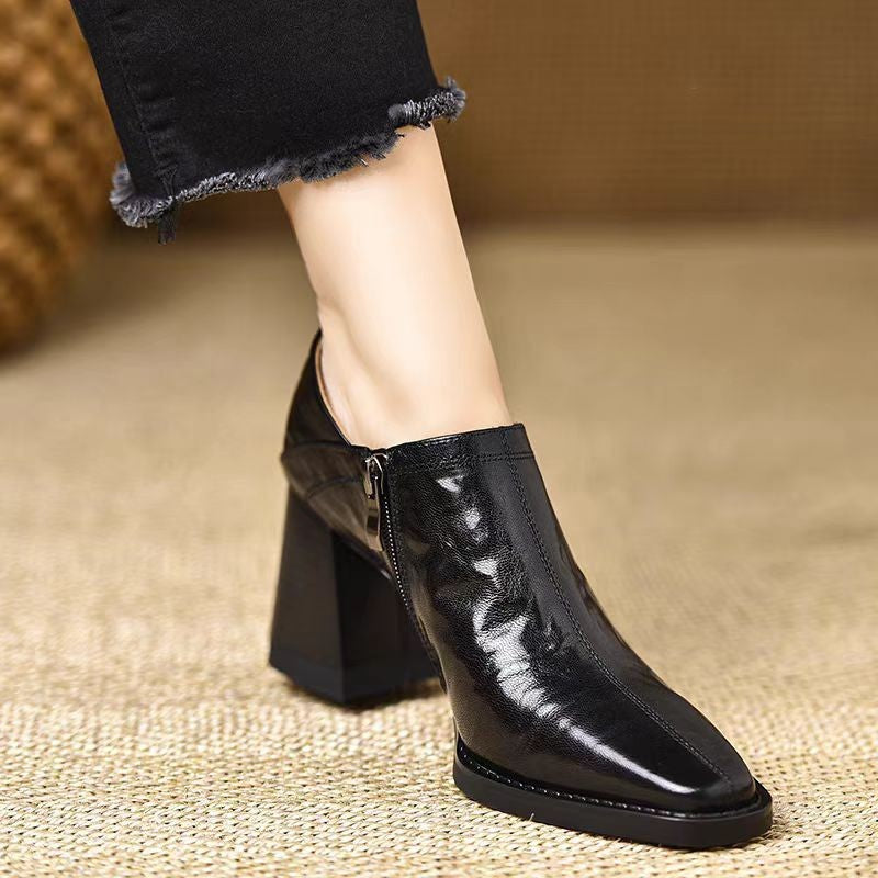 Black Women’s Chunky-Heel High Heels with Side Zipper, solid color, sturdy heel, low top style, chic footwear for modern outfits.