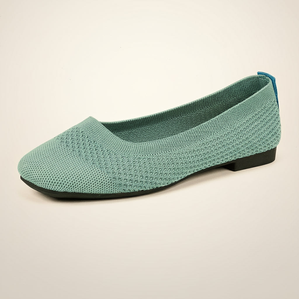 Flying Woven Mesh Shallow-Mouth Women’s Shoes in green, showcasing breathable and flexible design, perfect for comfort and style.