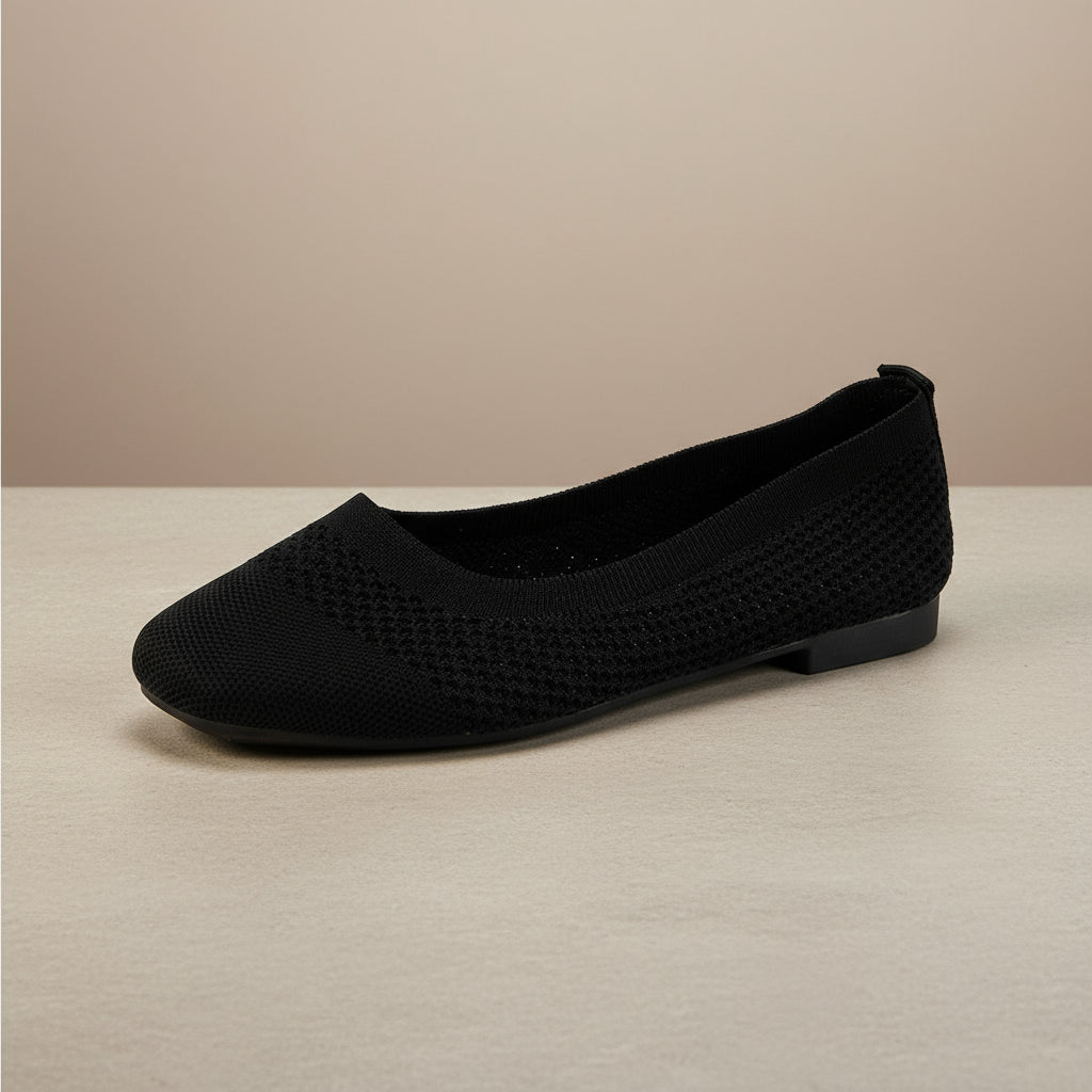Black Flying Woven Mesh Shallow-Mouth Women’s Shoes with breathable fly-woven fabric and flexible sole for comfort and style.