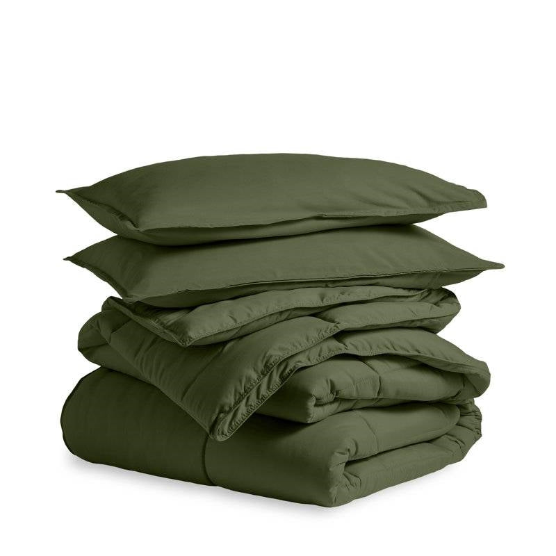 Queen size Hypoallergenic Down Alternative Comforter Set in Olive Green with soft pillows and plush comforter