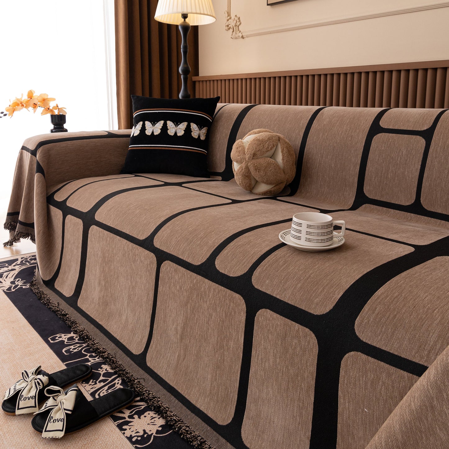Modern Geometric Sofa Cover Decorative Couch Throw Blanket Furniture Protector in chenille fabric with geometric pattern