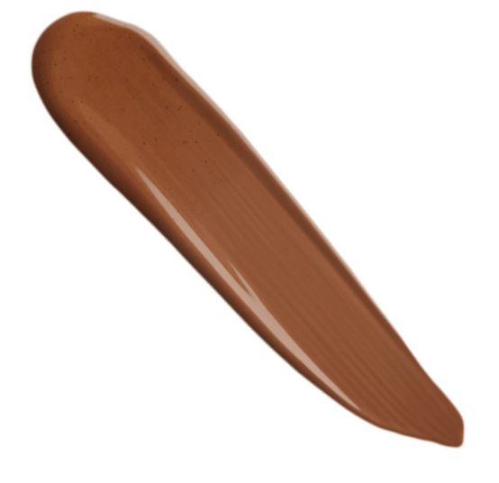 Blurring Filter Tinted Moisturizer swatch showcasing rich color and smooth texture for flawless makeup base.