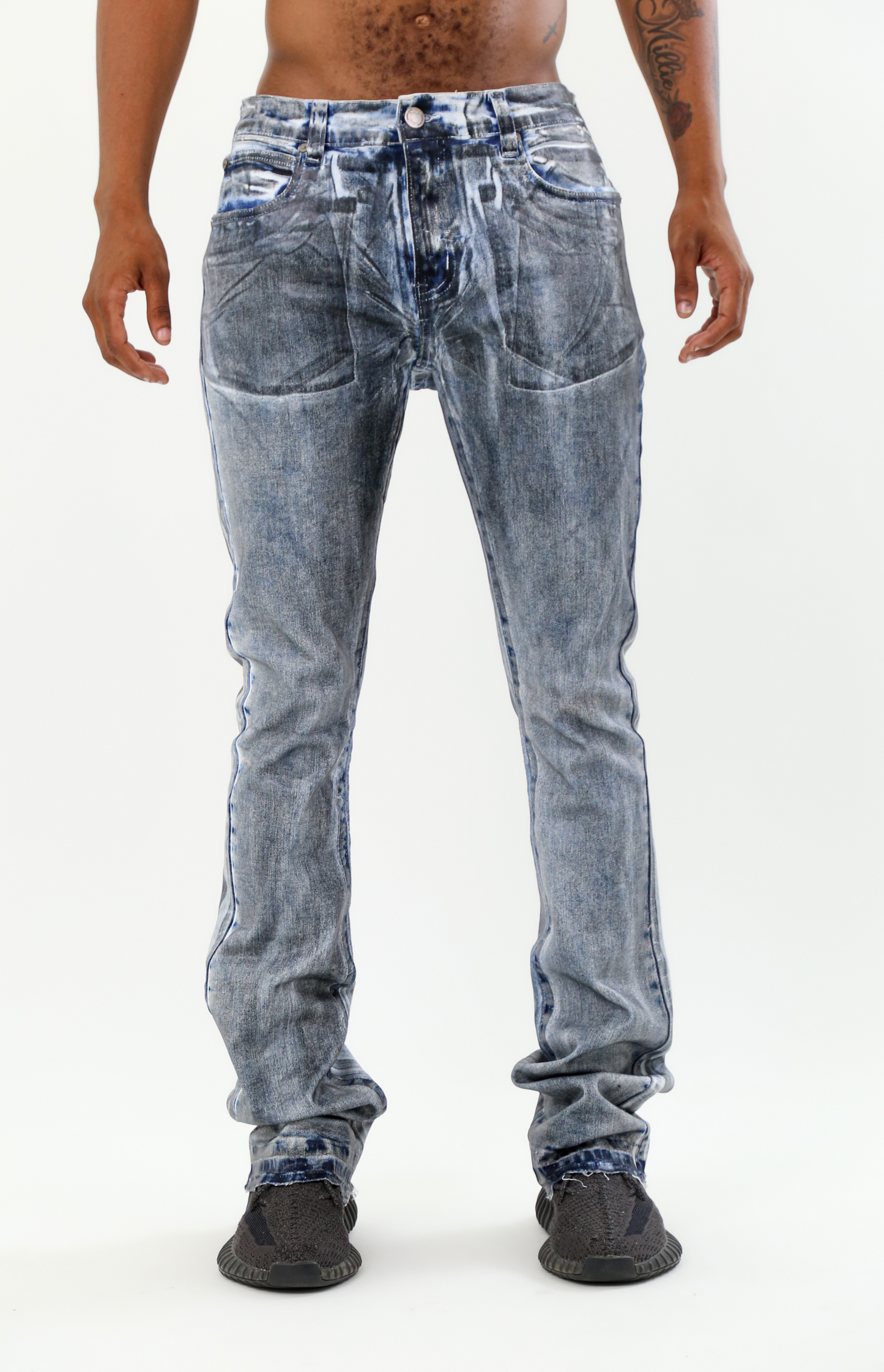 ASJ08 FOIL WASH STACKED JEANS, mid-rise, stretchy, foil wash, five-pocket design, belt loops, zipper fly, top button fastening