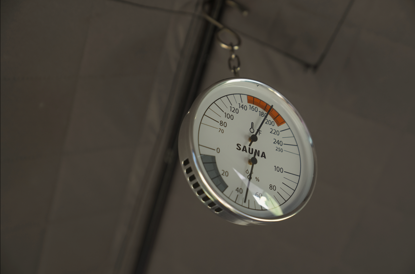 Temperature gauge inside Dome Sauna Tent Premium Package (8-person), showing optimal heating range.