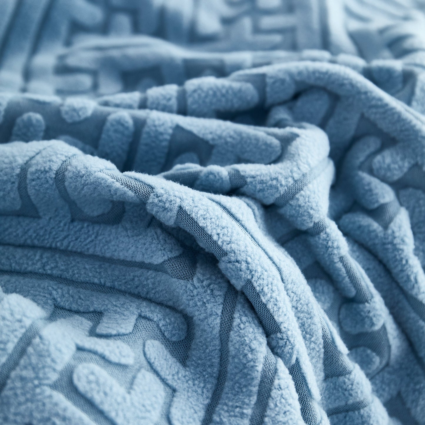 Close-up of Polar Fleece Couch Cushion Covers, Stretch Sofa Seat Cushion Covers, Elastic Furniture Protector for Pets, Kid.