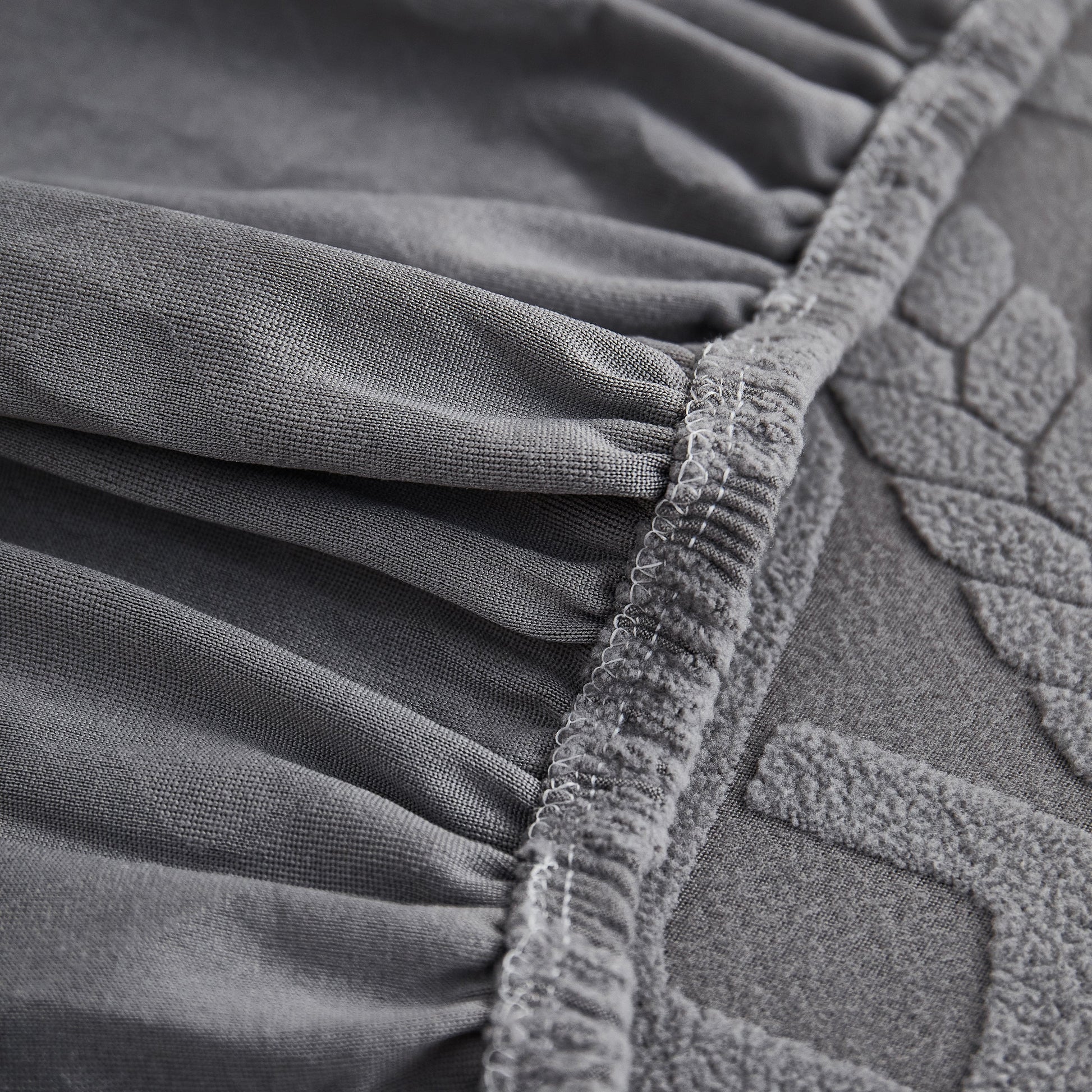Close-up of Stretch Couch Seat Cushion Covers, Sofa Slipcover Sofa Cover Soft Flexibility with Elastic Bottom fabric detail
