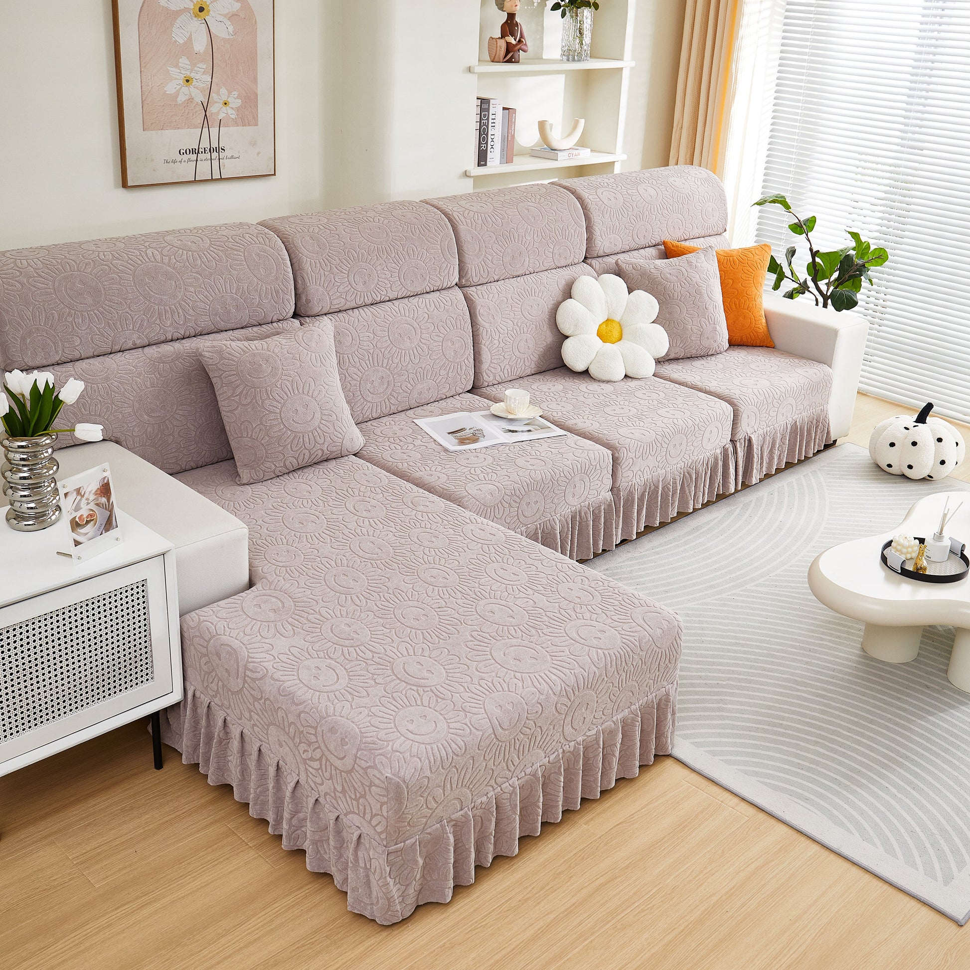 Sofa Seat Cover, Sunflower Patterned Elastic Skirted Couch Cushion Covers for 1/2/3/4-Seater Sofas in stylish living room decor.