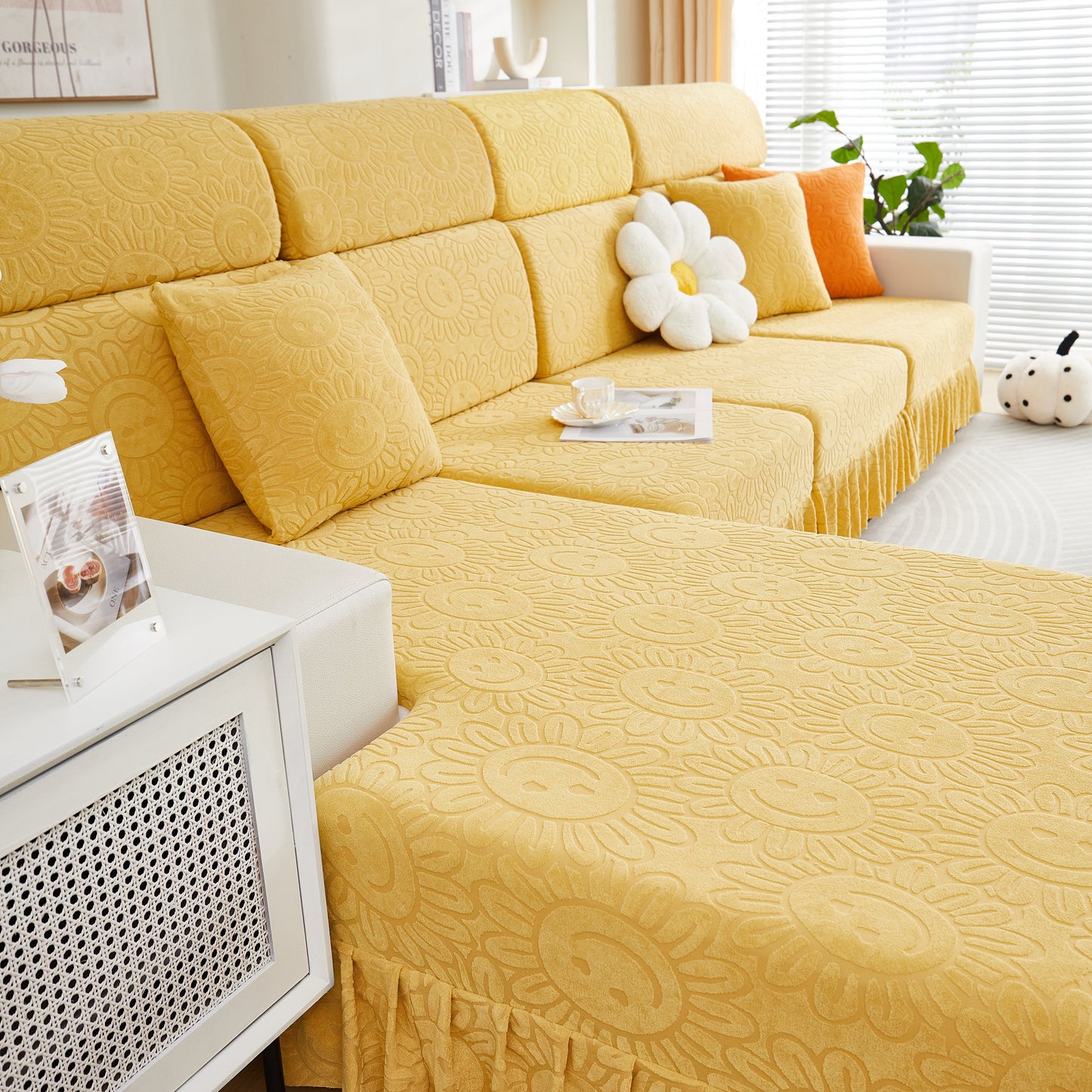 Sofa Seat Cover, Sunflower Patterned Elastic Skirted Couch Cushion Covers for 1/2/3/4-Seater Sofas in a bright living room